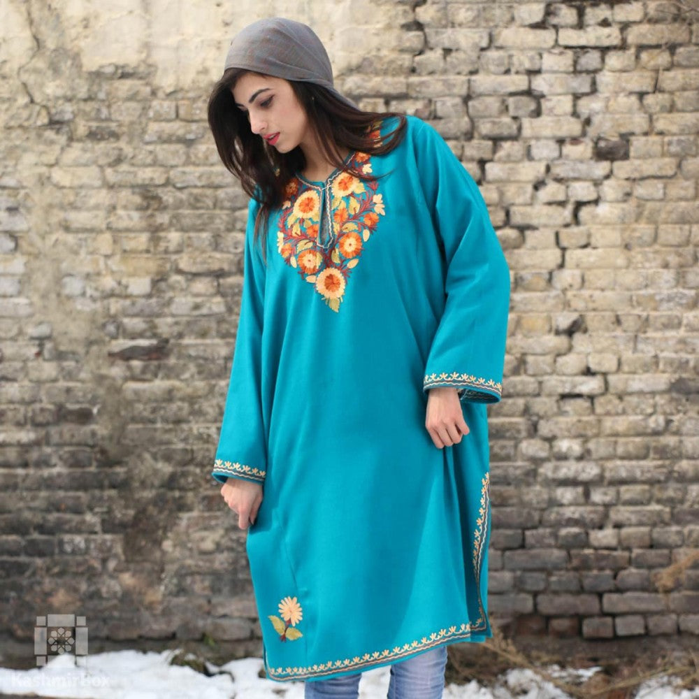 Revamping Your Winter Closet with the Kashmiri Phiran KashmirBox.com Revamping Your Winter Closet with the Kashmiri Phiran KashmirBox.com