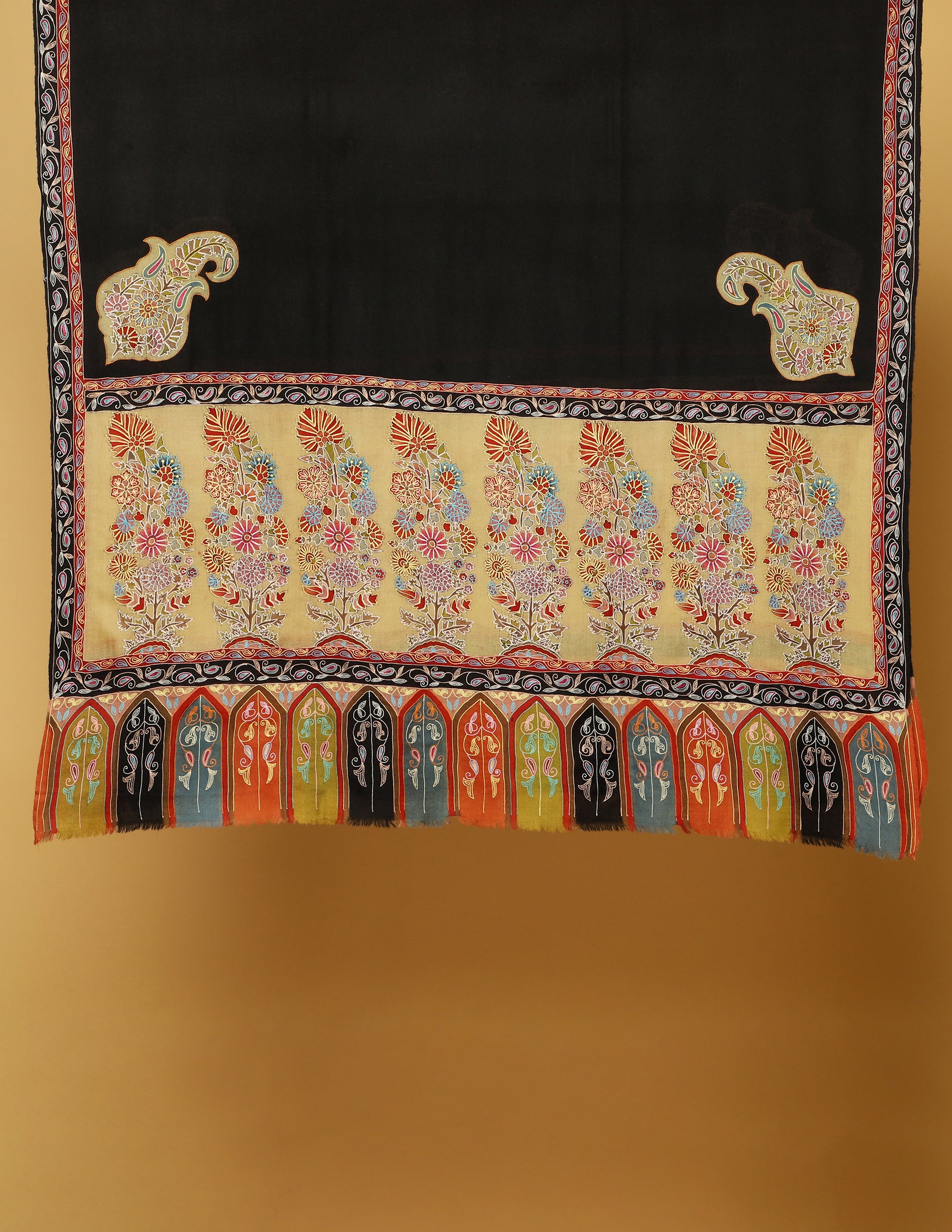 Black Kalamkari Border Sozni Embroidered Pure Pashmina Shawl - Kashmir Box