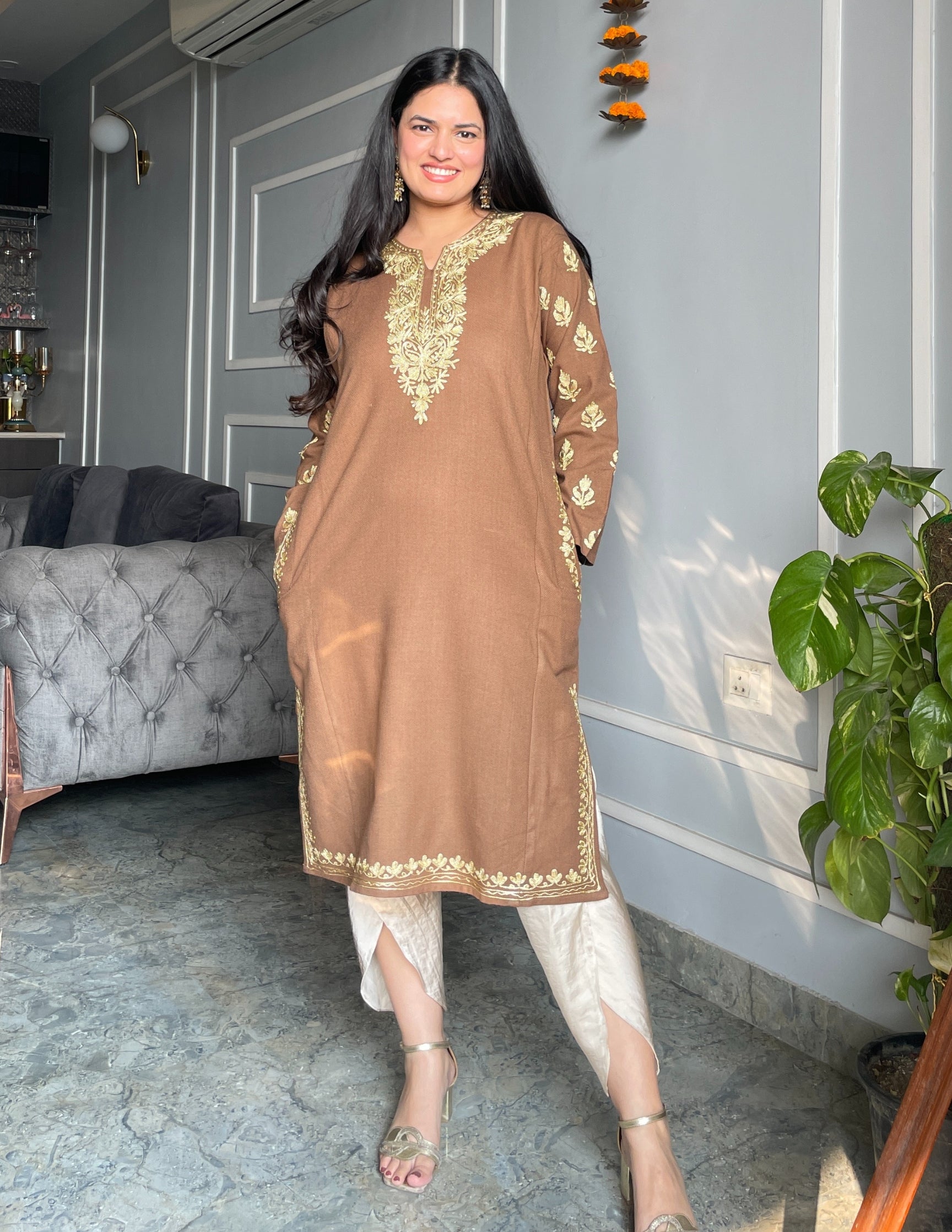 Rang-e-Khizan Golden Chestnut Zari Phiran