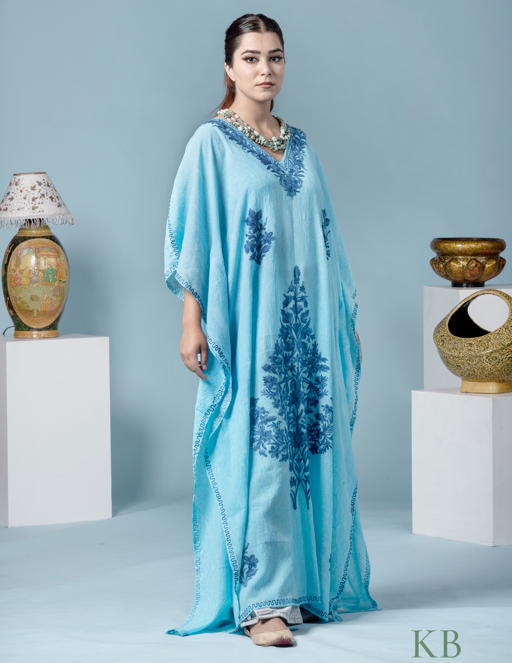 Wast E Chinar Aari Embroidered Summer Cotton Kaftan - Kashmir Box