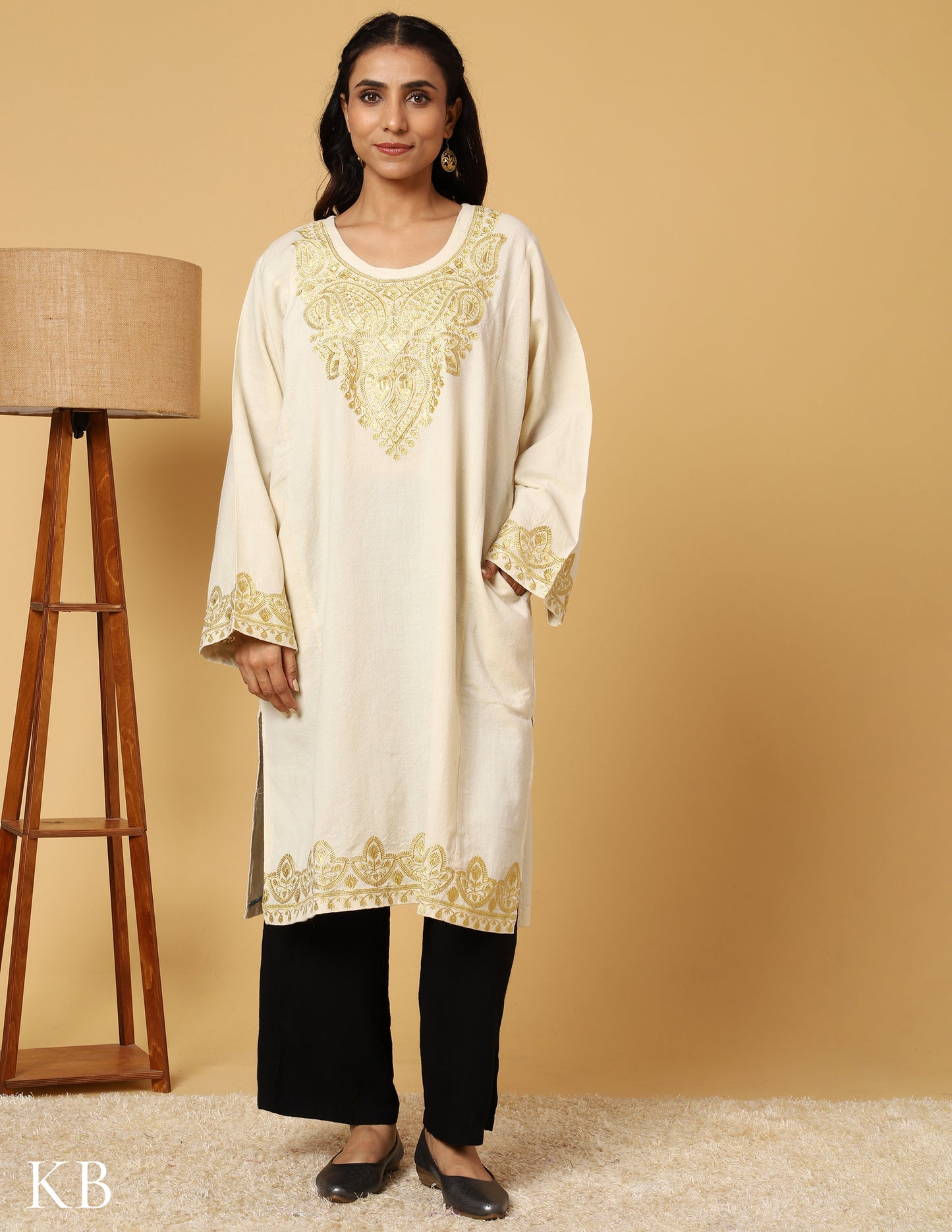 Snowflake White Zari Embroidered Pure Wool Phiran - Kashmir Box