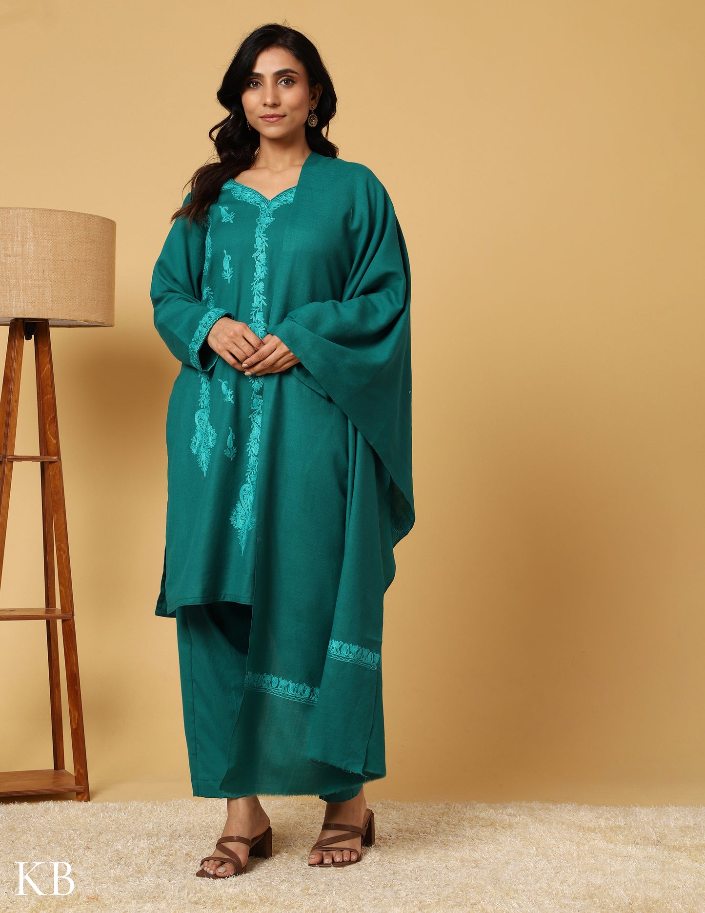 Tone On Tone Green Aari Embroidered Woolen Suit - Kashmir Box