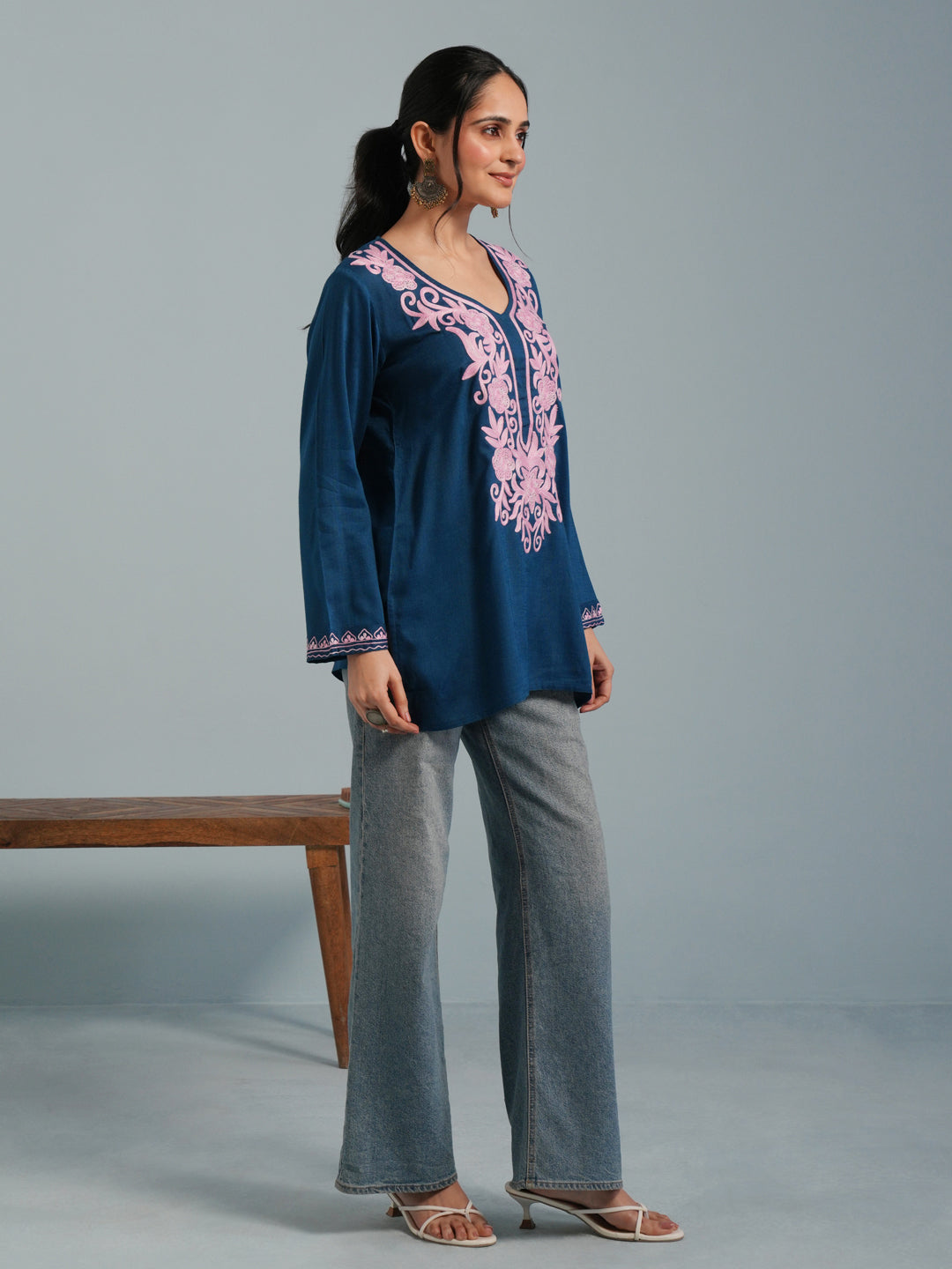 Blue Kashmiri Aari Embroidered Rayon Kurta