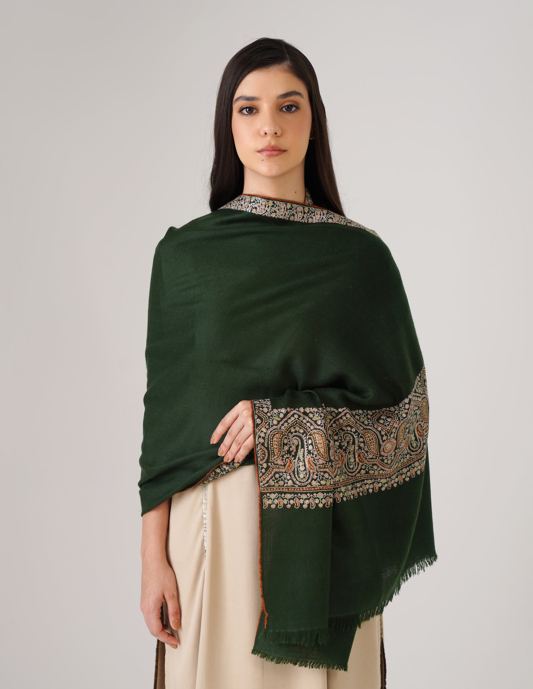 Kashmiri Handwoven Pashmina Sozni Stole Palladar – Bottle Green | Handwoven Heritage - Kashmir Box
