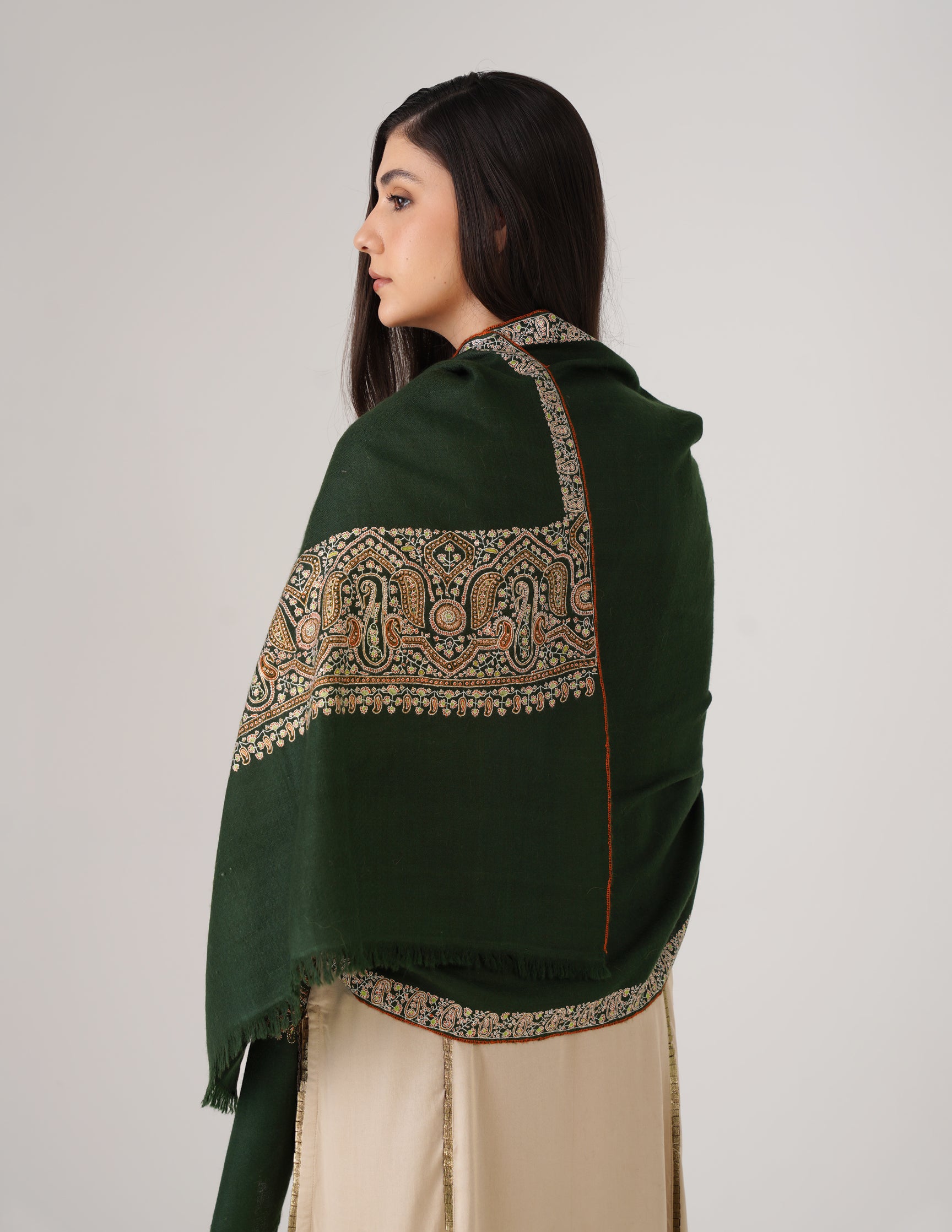 Kashmiri Handwoven Pashmina Sozni Stole Palladar – Bottle Green | Handwoven Heritage - Kashmir Box