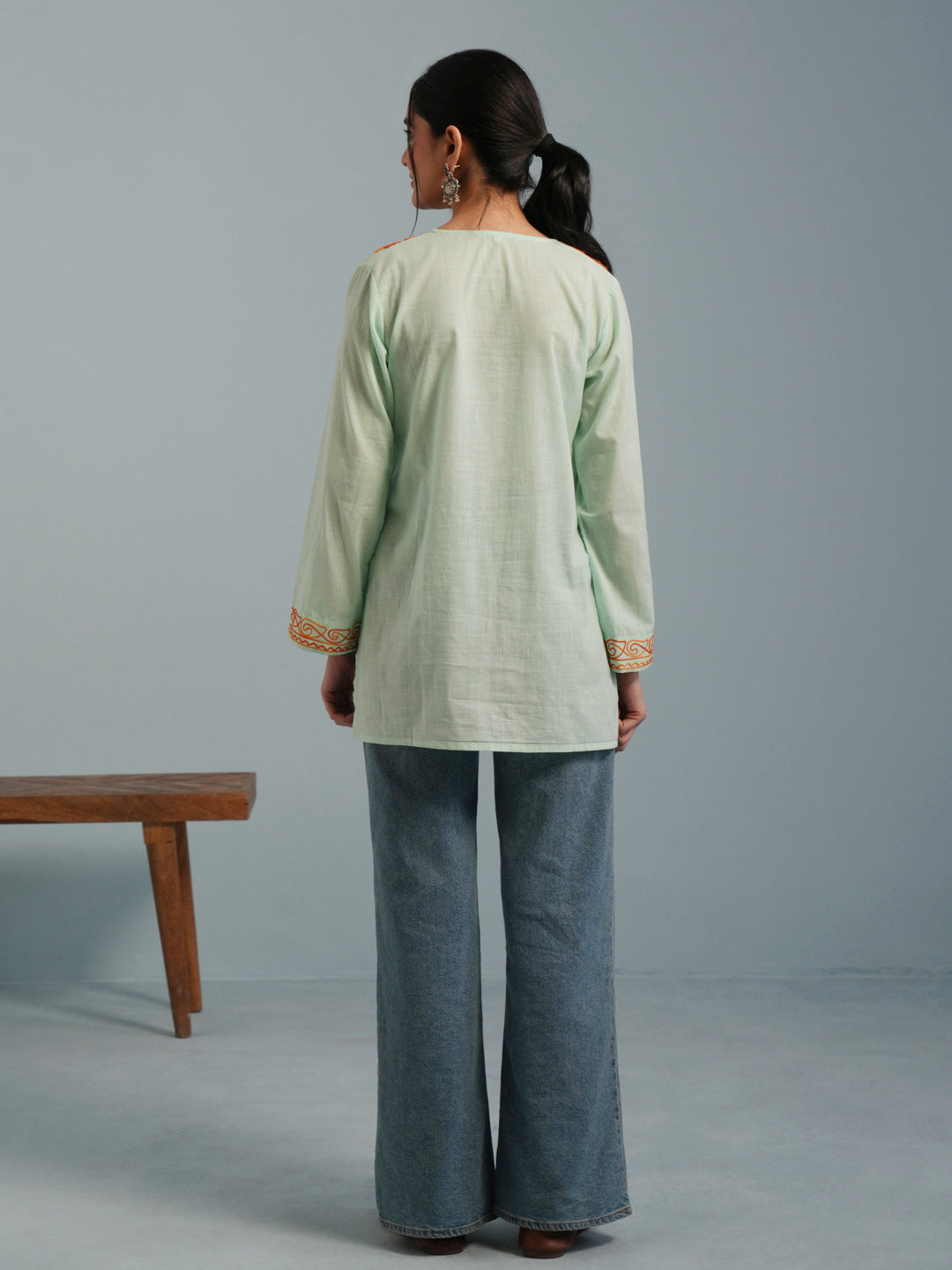 Light Green Kashmiri Aari Embroidered Rayon Kurta