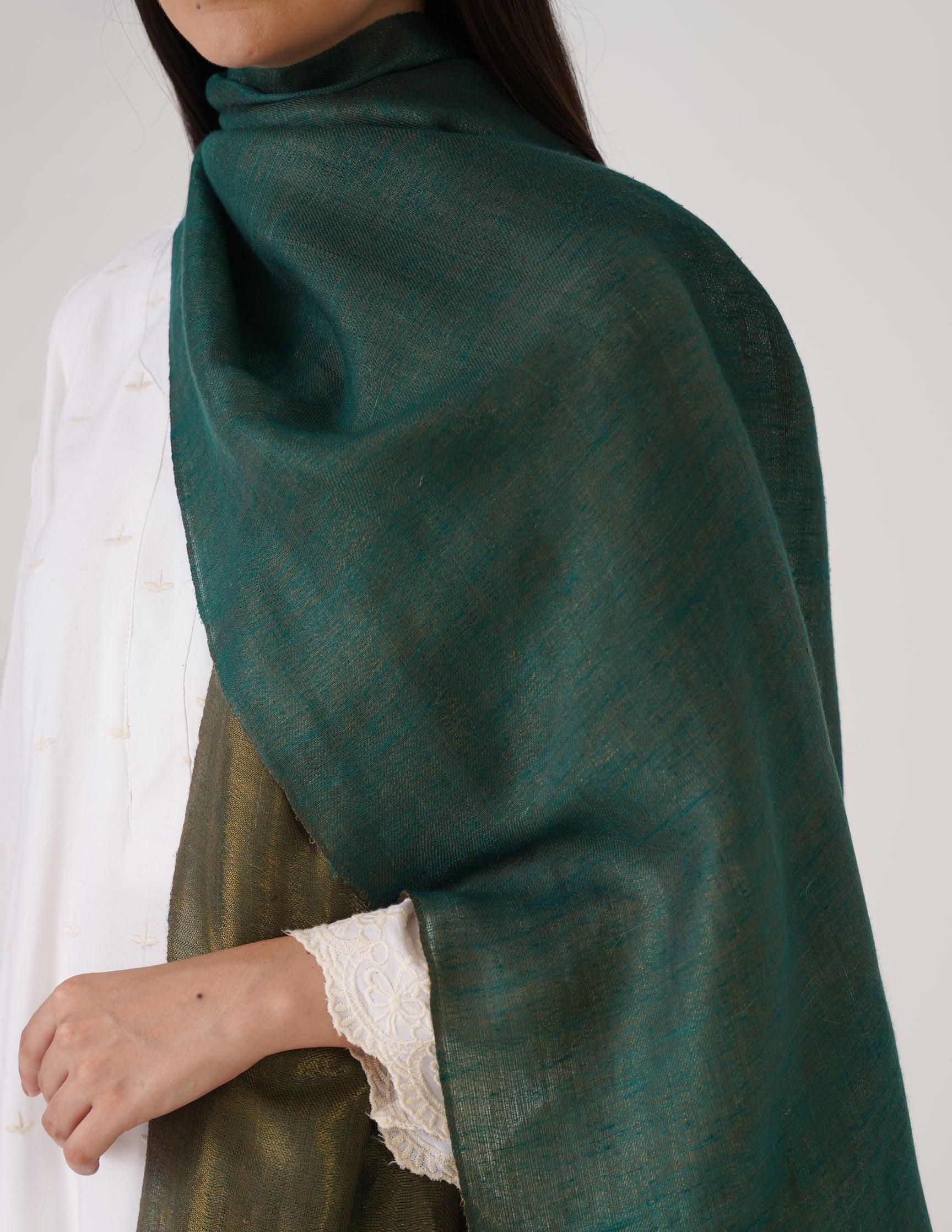 Kashmiri Handwoven Pashmina Reversible Stole – Green & Metallic Golden | Handwoven Heritage - Kashmir Box
