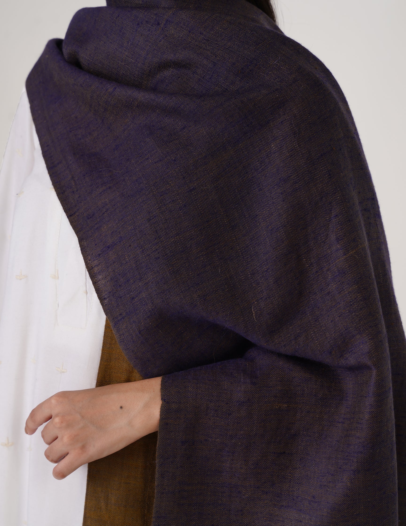 Kashmiri Handwoven Pashmina Reversible Stole – Blue & Mustard | Handwoven Heritage - Kashmir Box