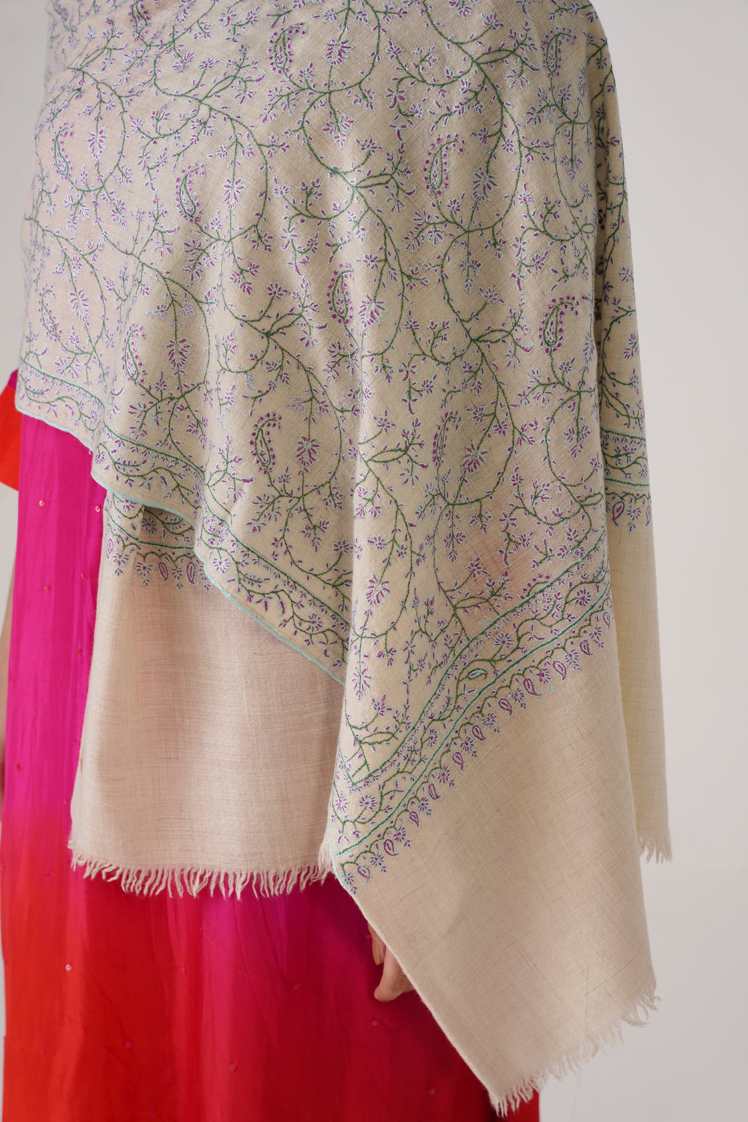 Kashmiri Handwoven Pashmina Sozni Stole Heavy Jaalidar – Off White | Handwoven Heritage - Kashmir Box