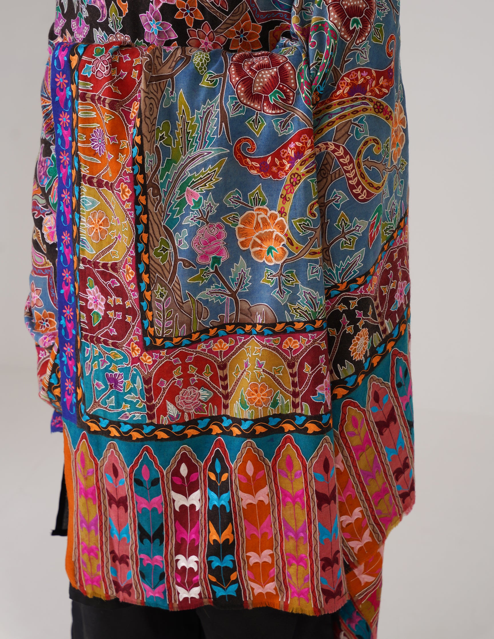 Kashmiri Handwoven Pashmina Sozni Shawl Modern Design – Multicolour | Handwoven Heritage - Kashmir Box
