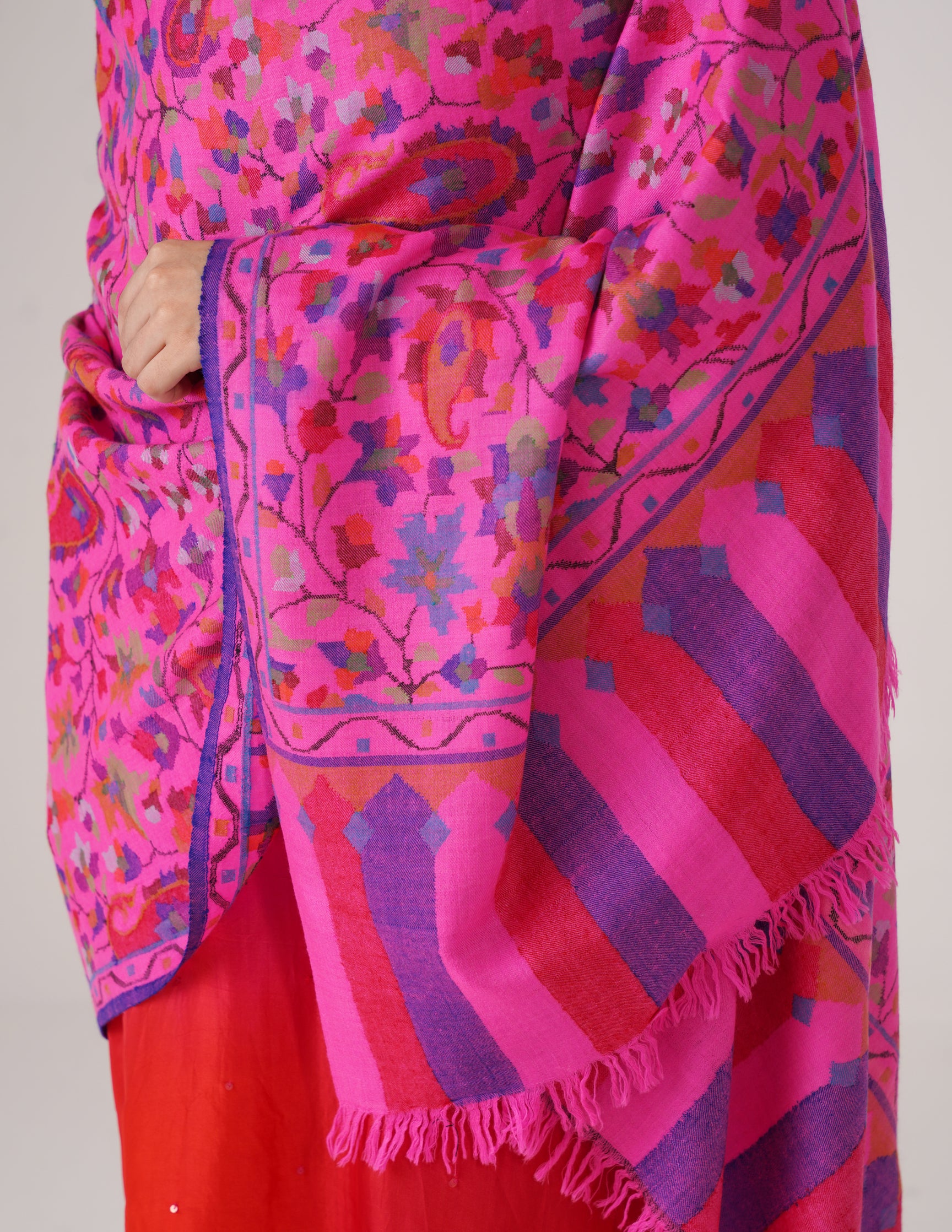Kashmiri Handwoven Kani Embroidered Pashmina Shawl – Pink | Kalamkari Heritage - Kashmir Box