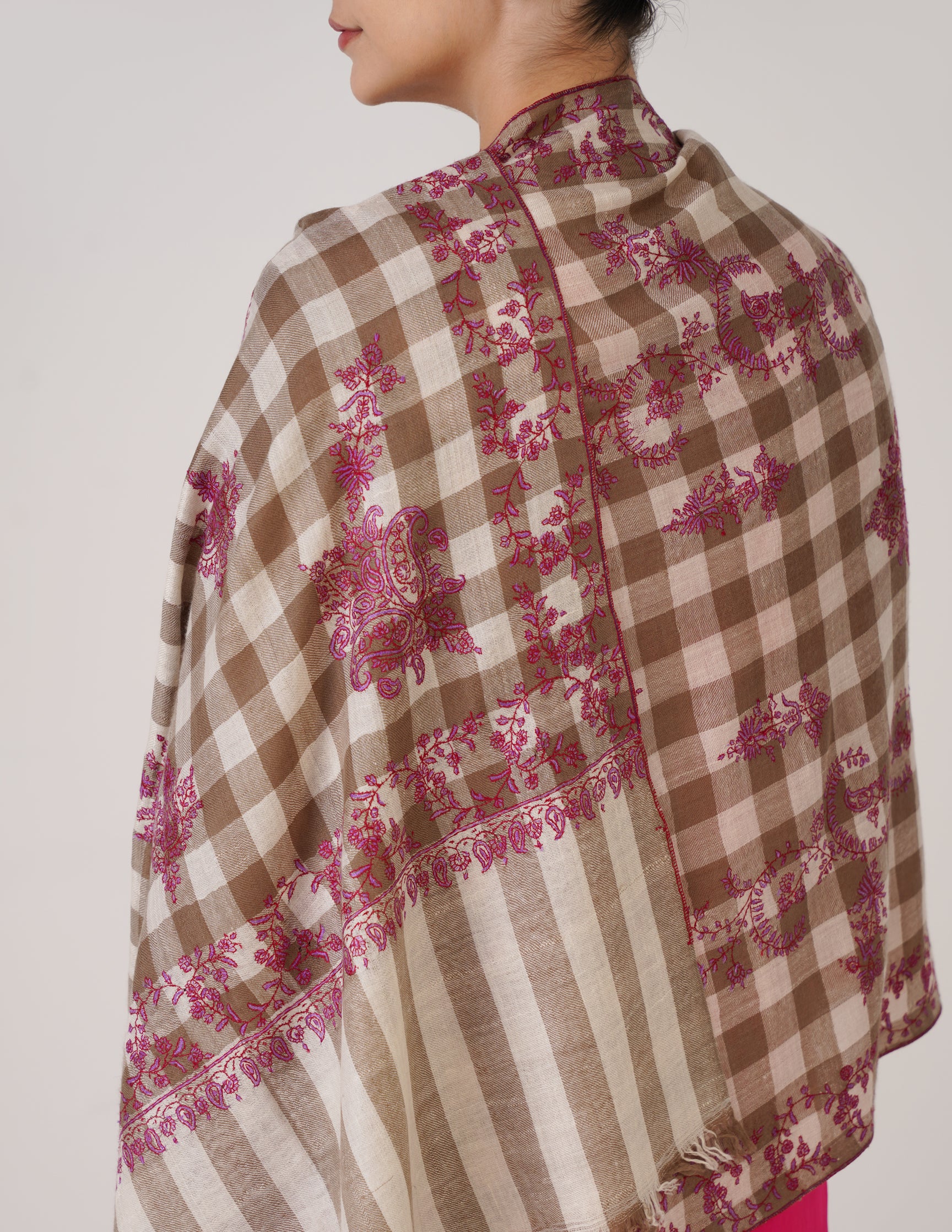 Kashmiri Handwoven Pashmina Sozni Stole Modern Check – Natural & White | Handwoven Heritage - Kashmir Box