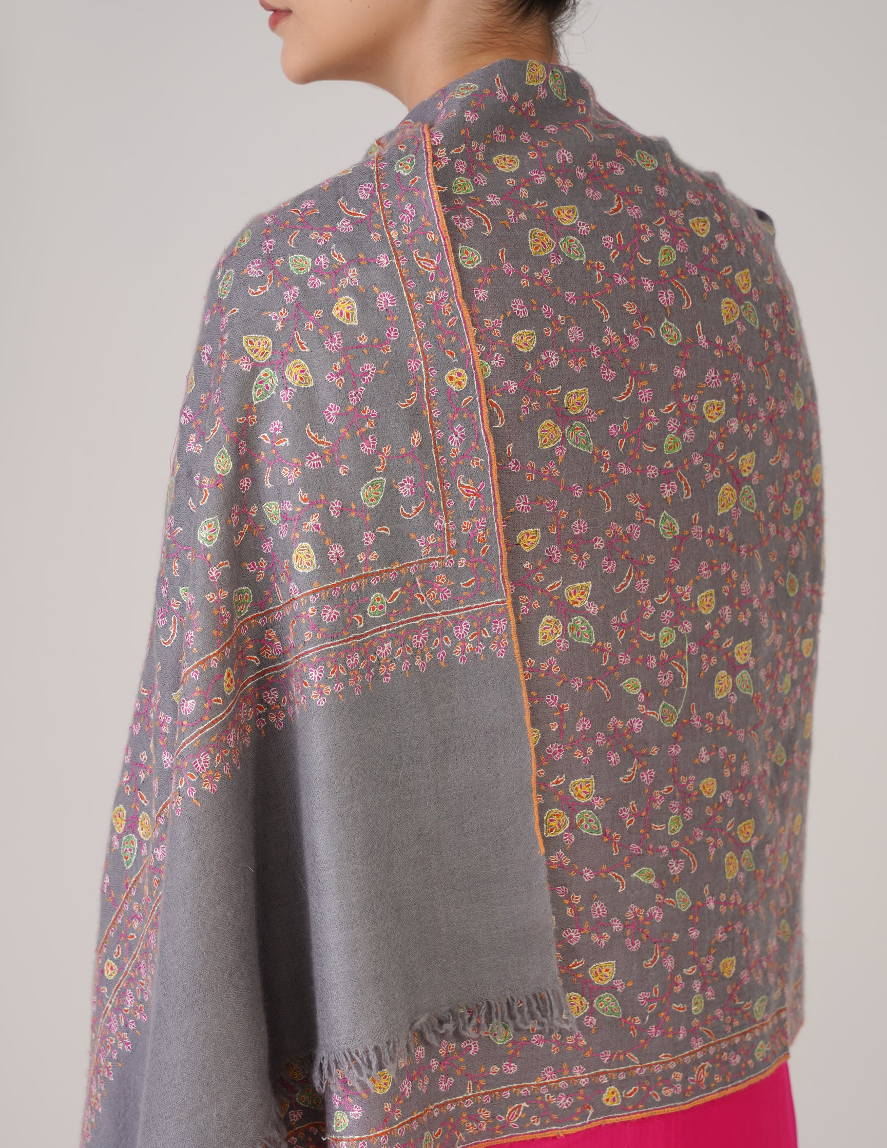 Kashmiri Handwoven Pashmina Sozni Stole Heavy Jaalidar – Grey | Handwoven Heritage - Kashmir Box