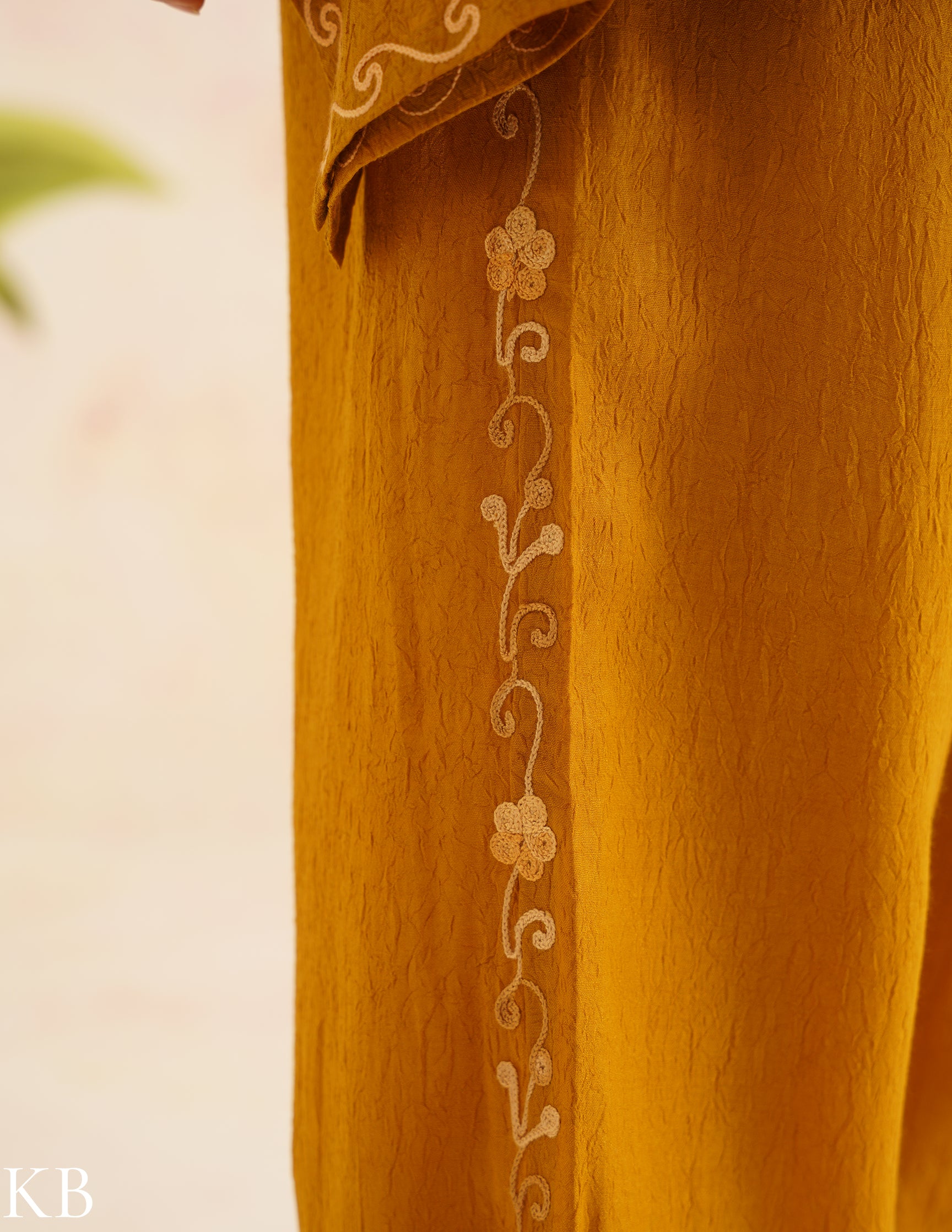Mustard Brown Aari Embroidered Cotton Kaftan Set | Comfortable Loose-Fit Coordinated Outfit | Summer Ethnic Wear - Kashmir Box