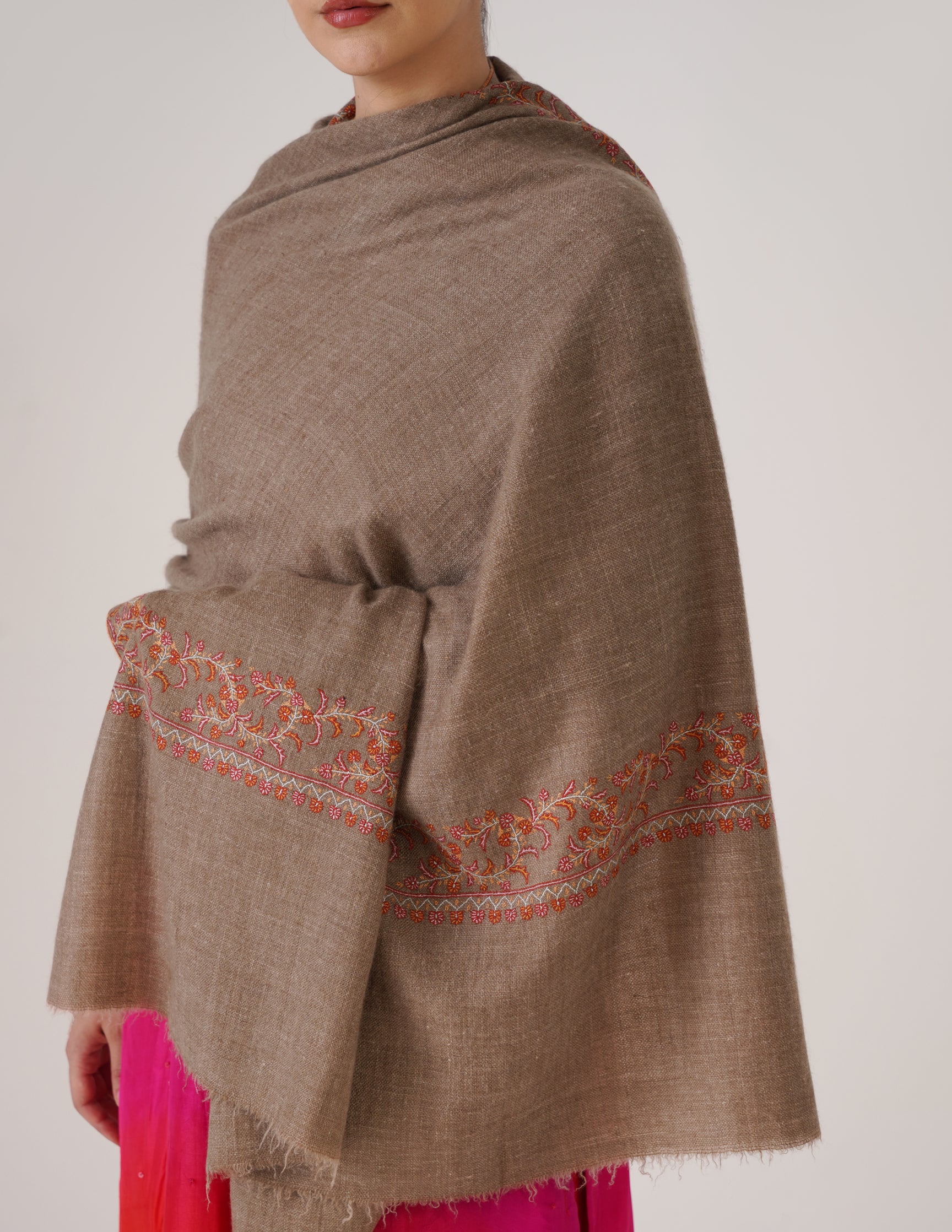 Kashmiri Handwoven Pashmina Sozni Shawl Doredaar – Natural Grey | Handwoven Heritage - Kashmir Box