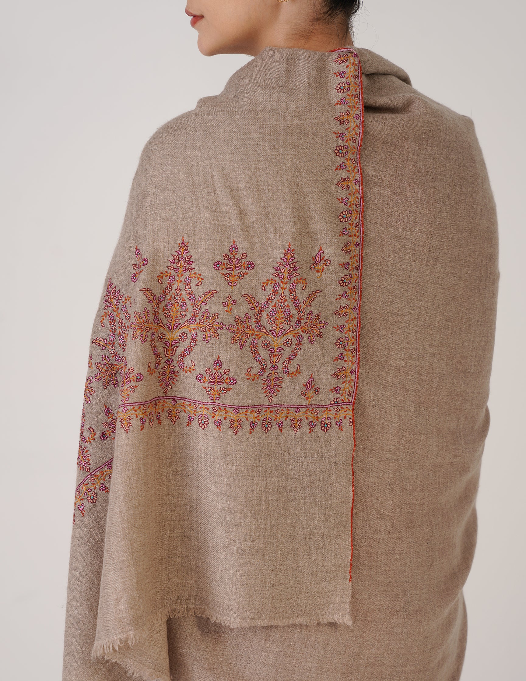 Kashmiri Handwoven Pashmina Sozni Shawl Paldaar – Natural | Handwoven Heritage - Kashmir Box