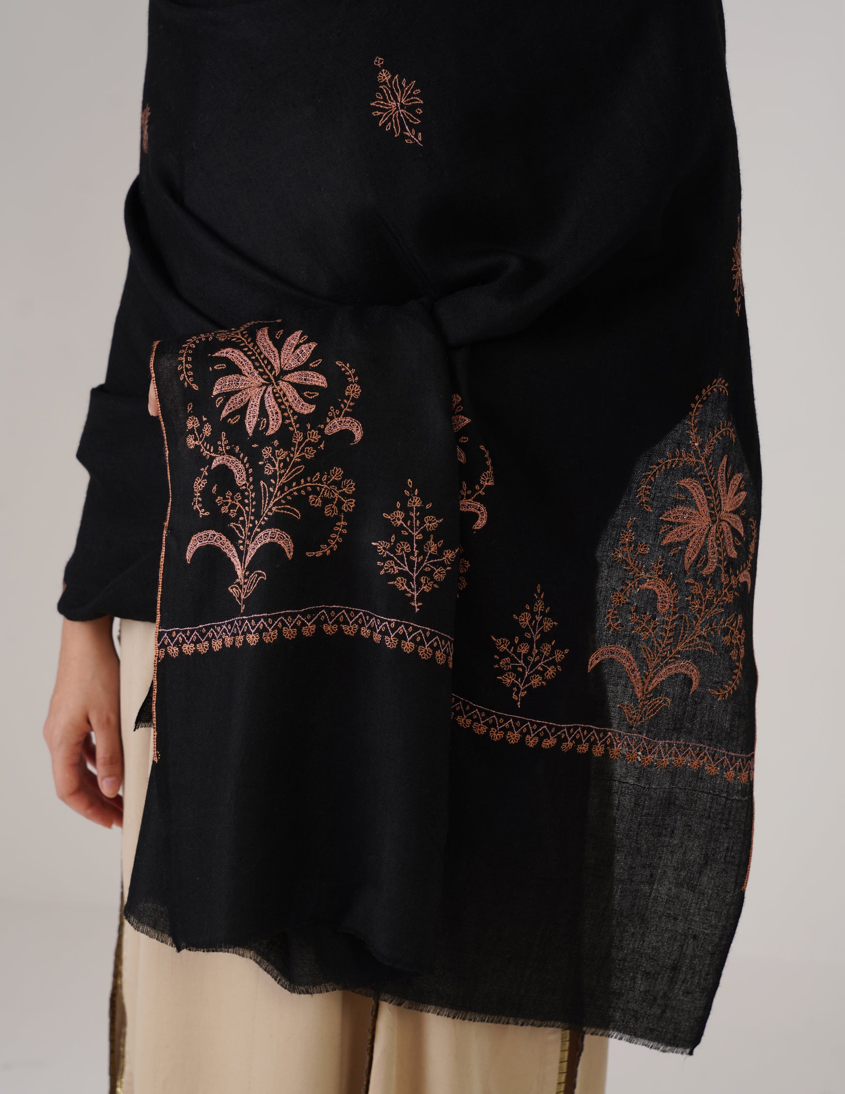 Kashmiri Handwoven Pashmina Sozni Shawl Bootidar – Black | Pink & Orange Heritage - Kashmir Box
