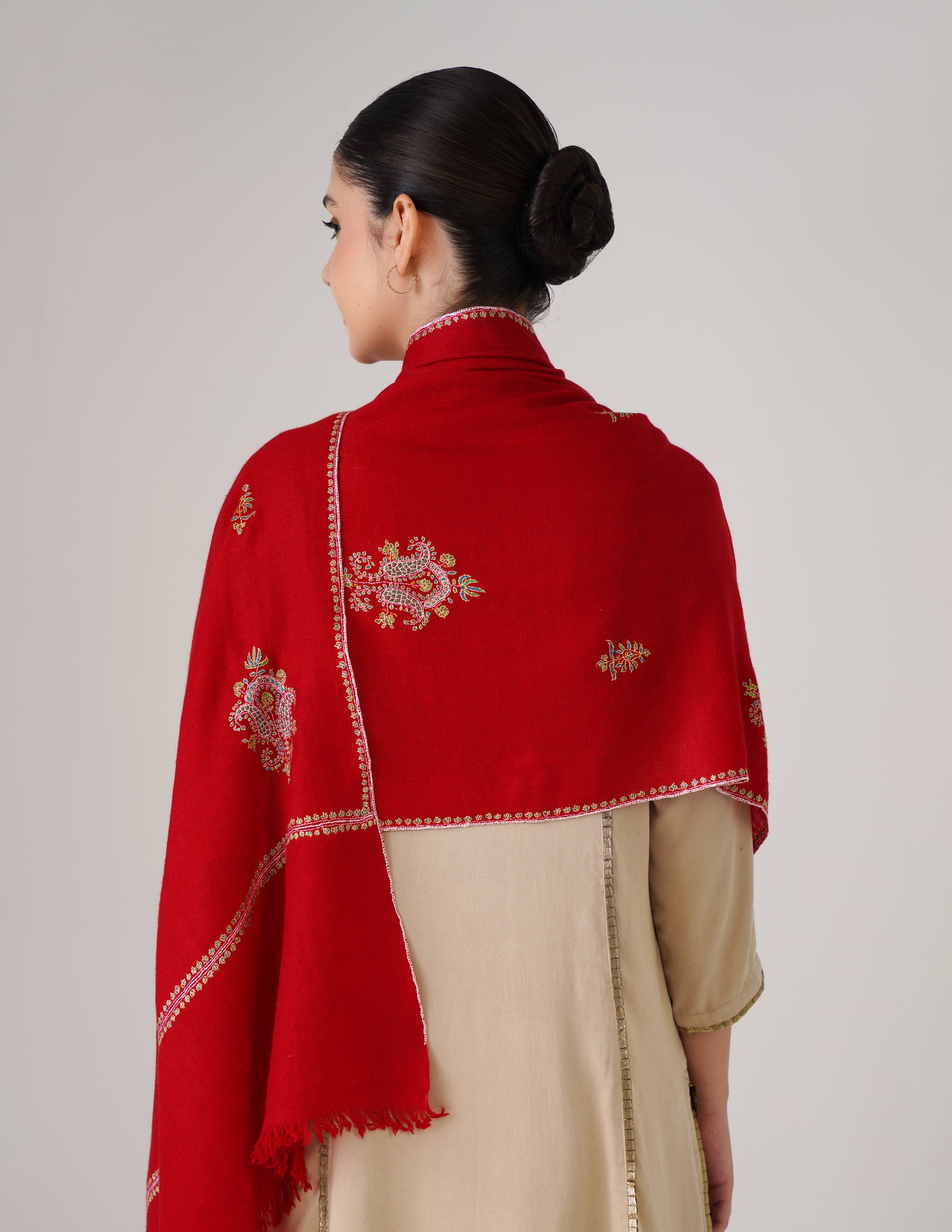 Kashmiri Handwoven Pashmina Sozni Stole Bootidar – Red | Handwoven Heritage - Kashmir Box