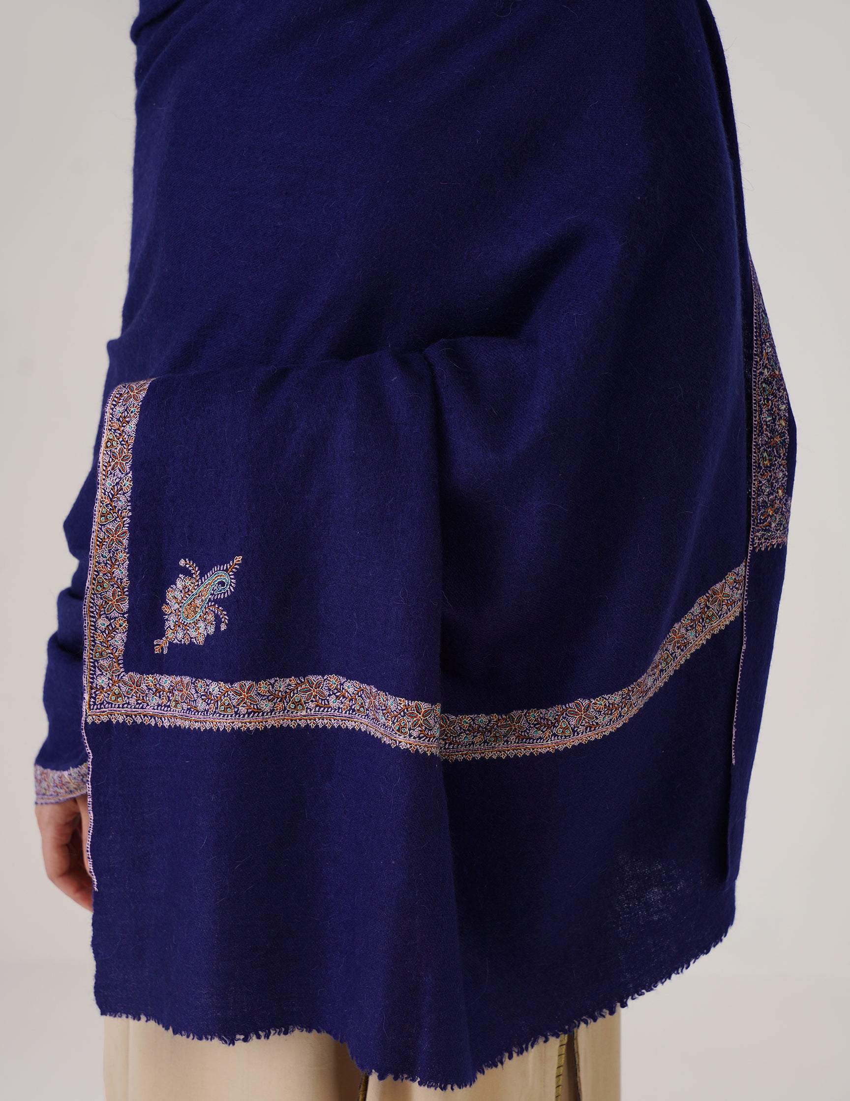 Kashmiri Handwoven Pashmina Sozni Hashidaar Shawl – Navy Blue | Luxury Heritage - Kashmir Box