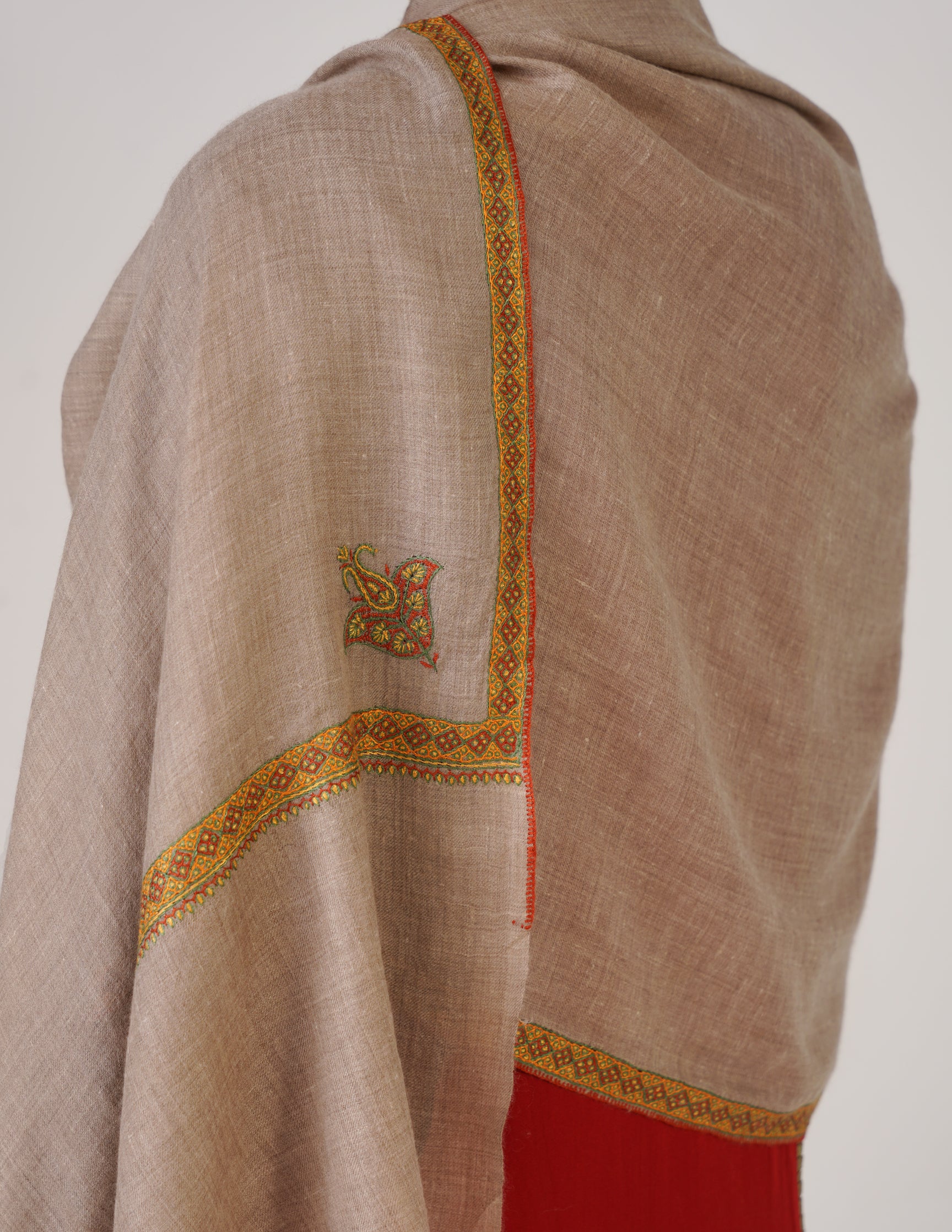 Kashmiri Handwoven Pashmina Sozni Stole Hashidaar – Natural | Multicolour Heritage - Kashmir Box
