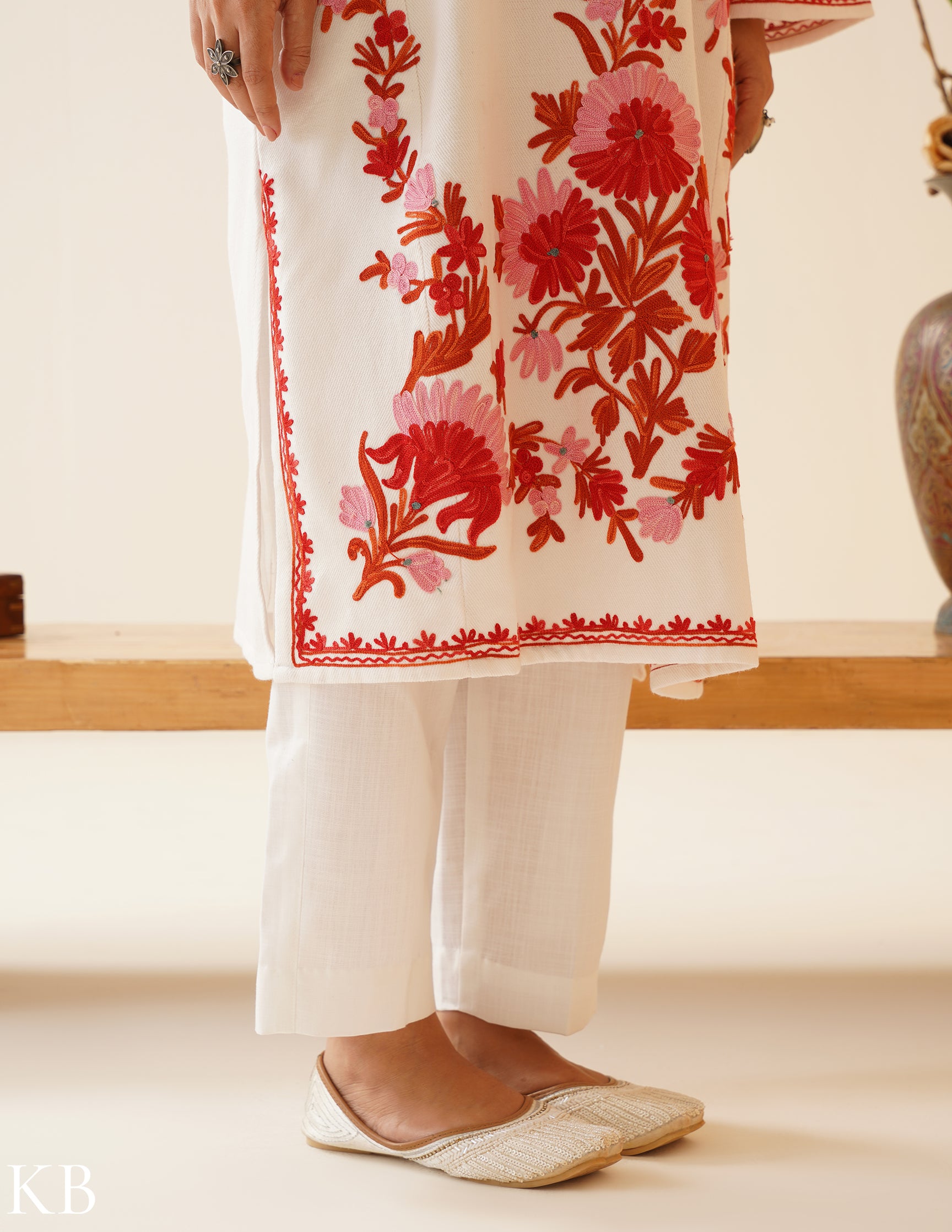 Rang-e-Khizan Serene Bloom Aari Phiran - Kashmir Box