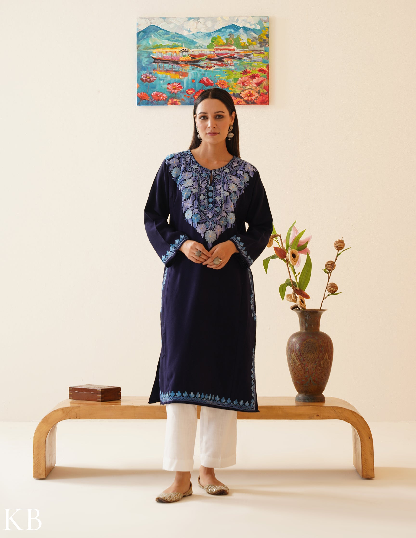 Rang-e-Khizan Navy Blue Posy Aari Phiran - Kashmir Box