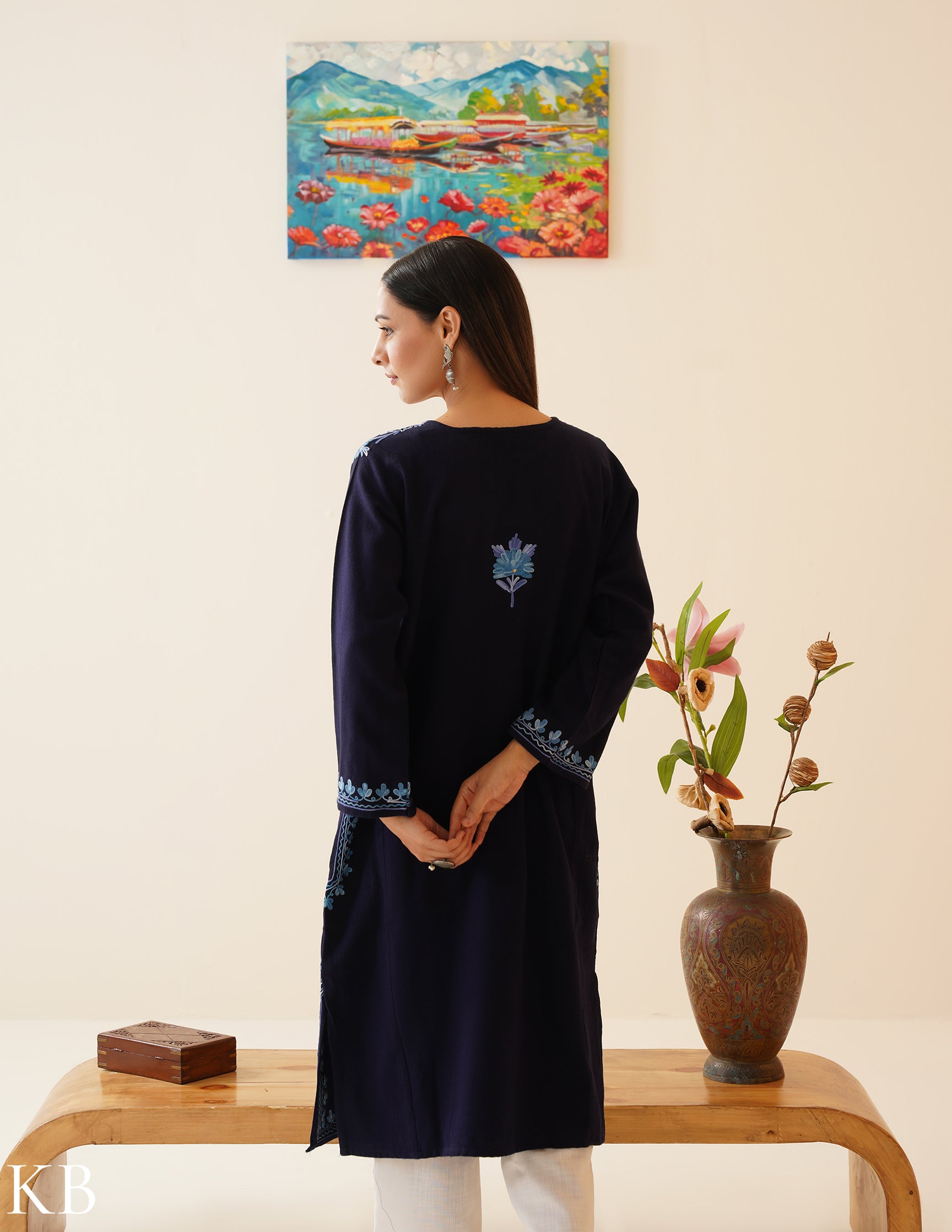 Rang-e-Khizan Navy Blue Posy Aari Phiran - Kashmir Box