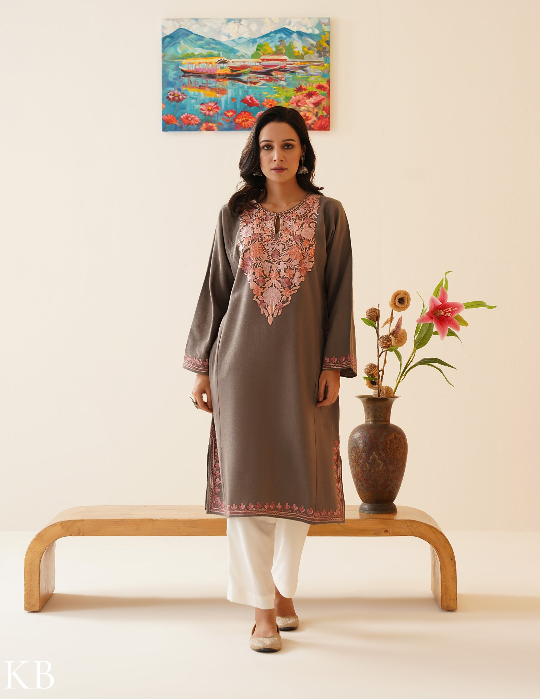 Rang-e-Khizan Old Saffron Lavender Aari Phiran - Kashmir Box