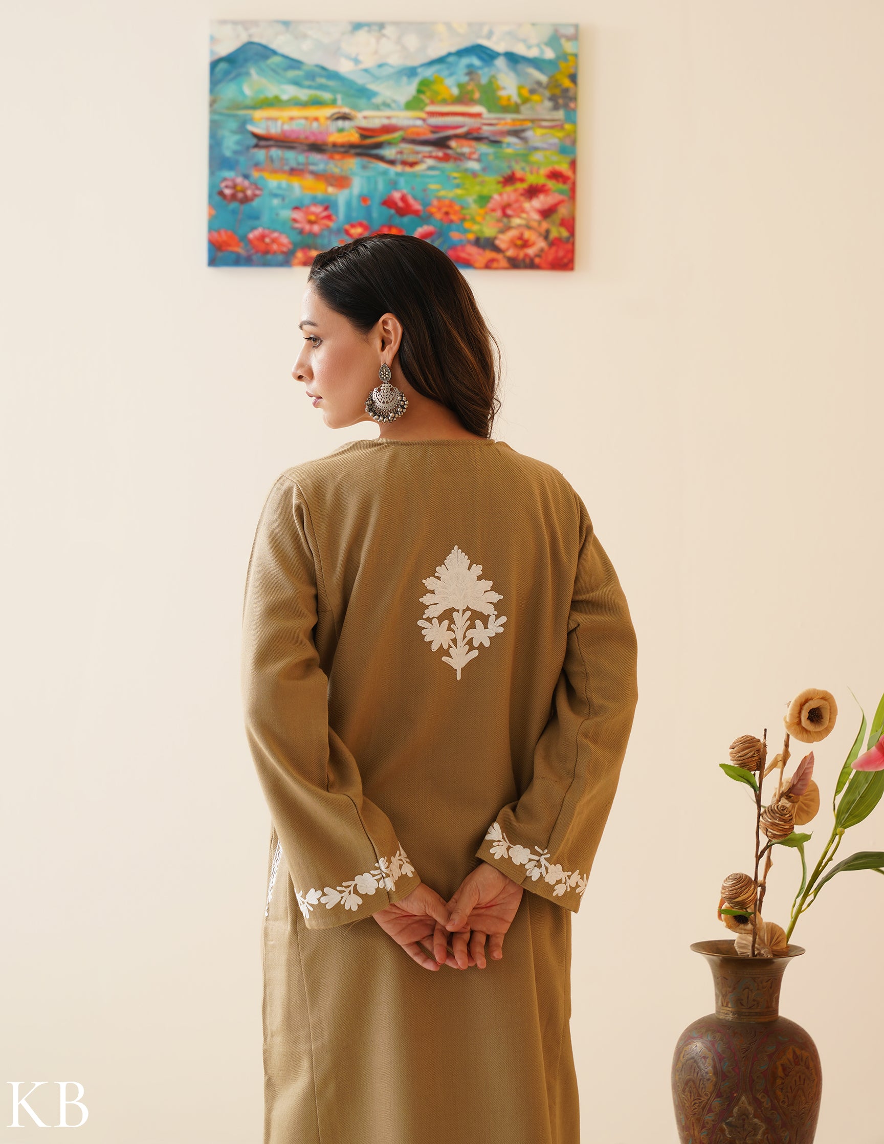 Rang-e-Khizan Classic Beaver Brown Aari Phiran - Kashmir Box