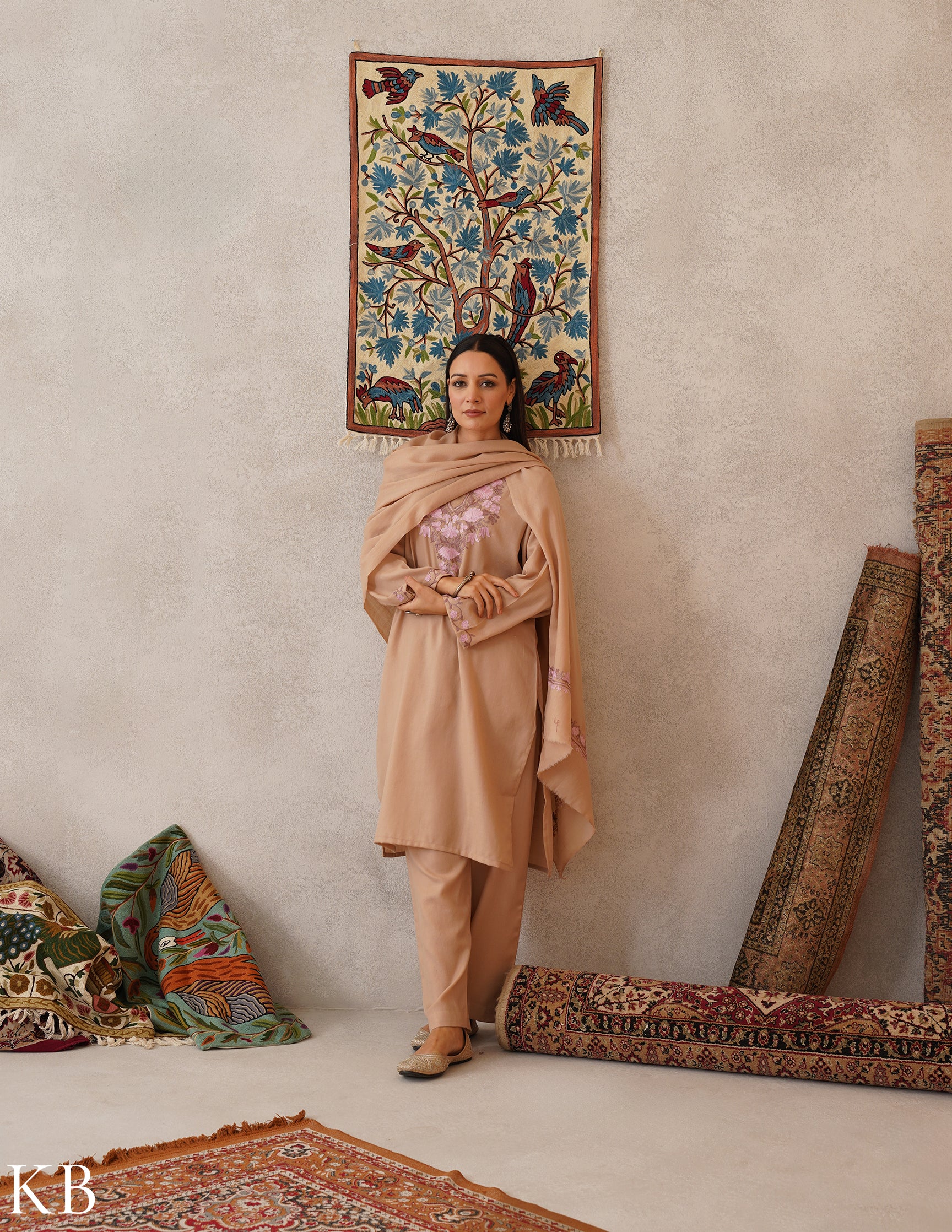 meHER Latte Brown Kashmiri Aari Woollen Co-ord Set - Kashmir Box
