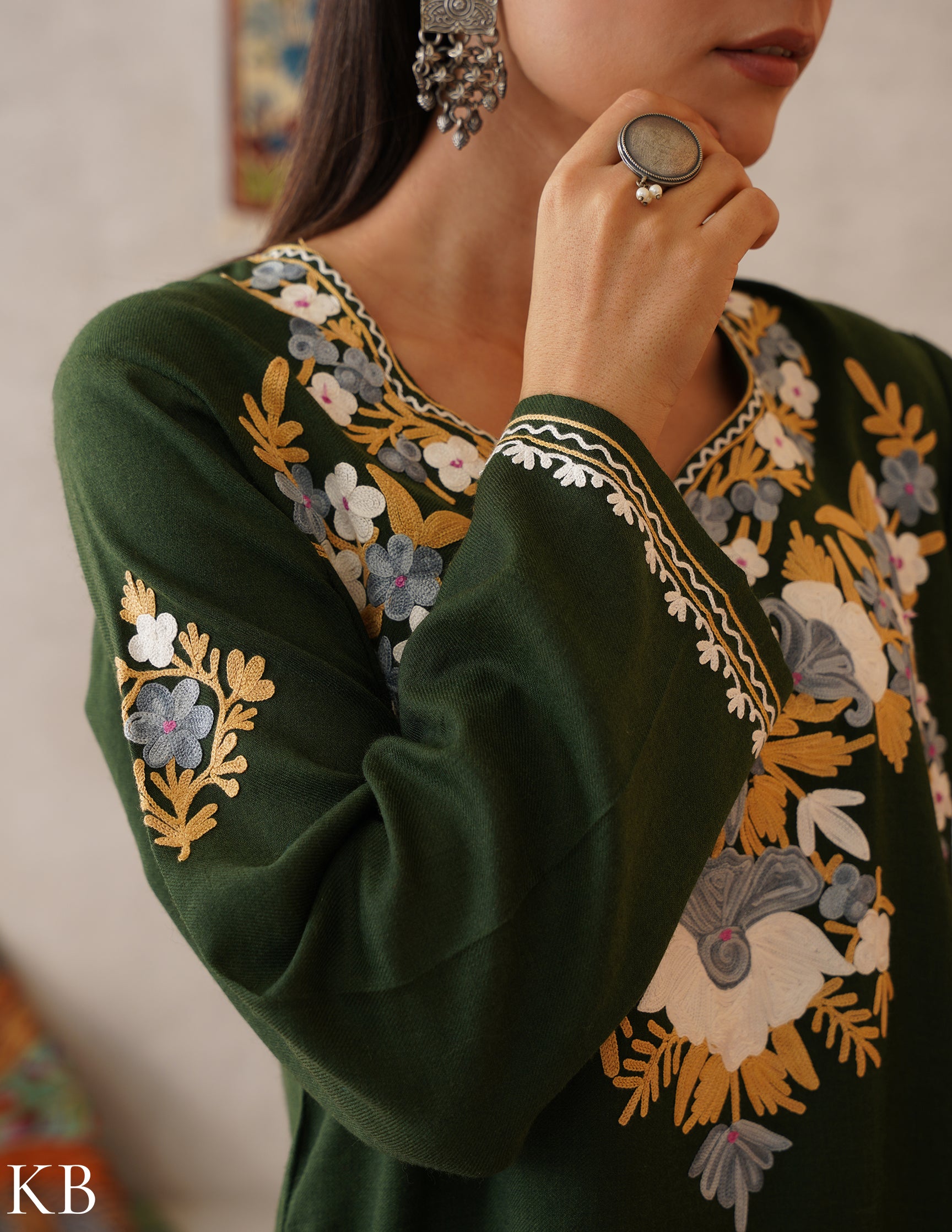 meHER Deep Forest Green Kashmiri Aari Woollen Co-ord Set - Kashmir Box