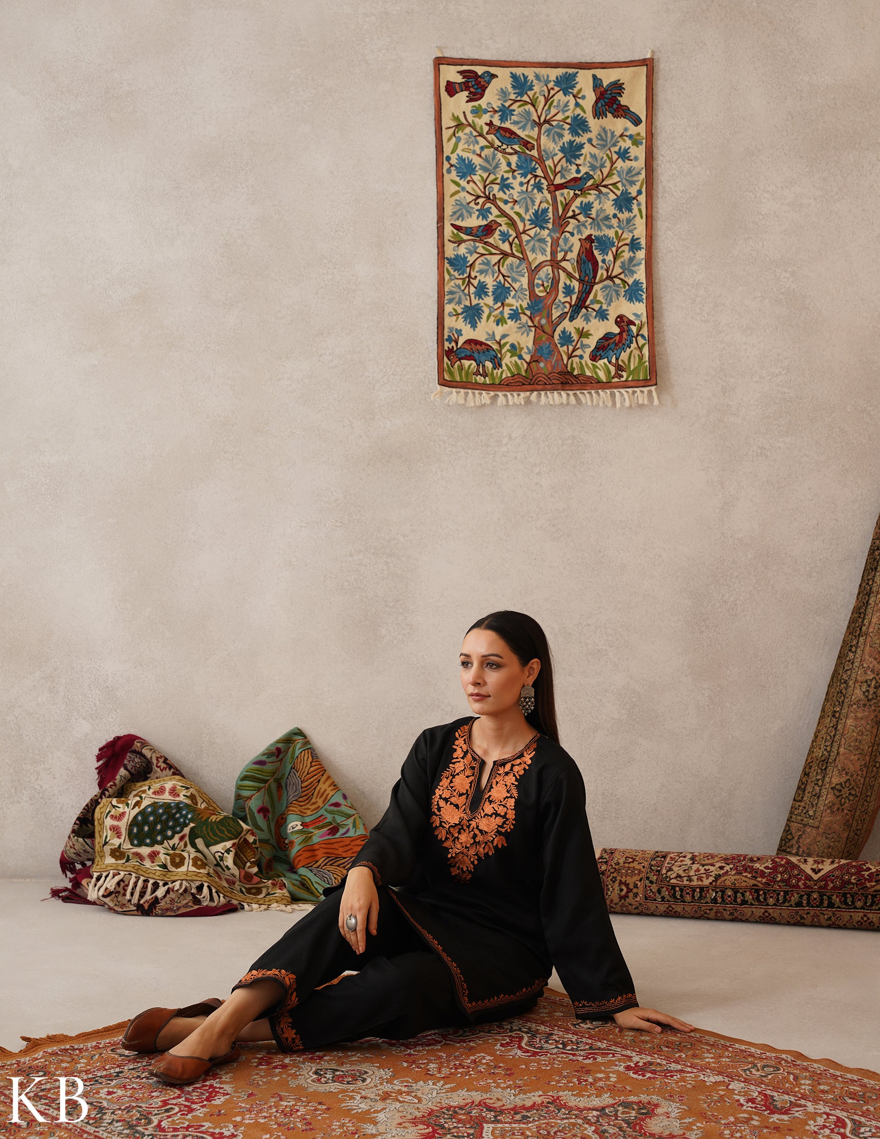 meHER Classic Black Kashmiri Copper Zari Woollen Co-ord Set - Kashmir Box