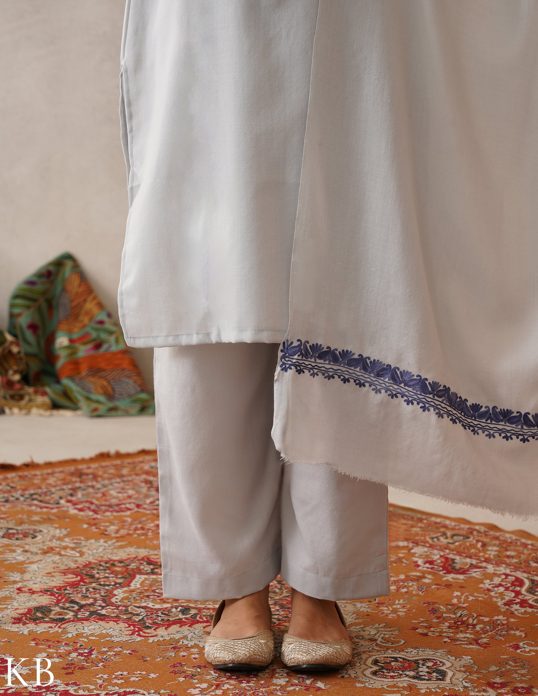 meHER Water Grey Kashmiri Aari Woollen Co-ord Set - Kashmir Box