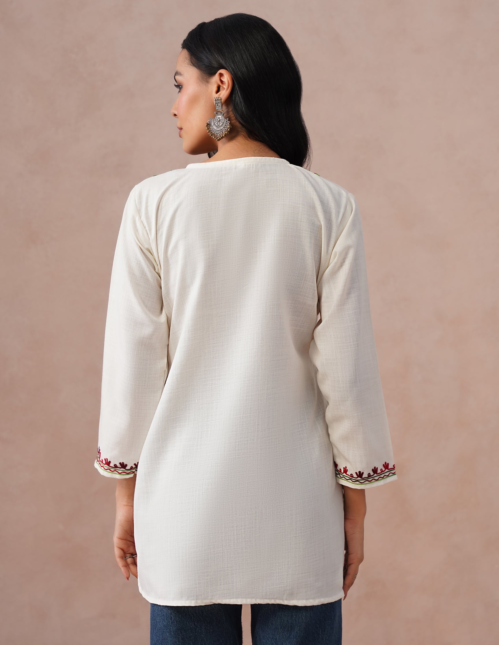 White Cotton Kurti ā Vibrant Multicolor Aari Embroidery | Daily Ethnic Wear - Kashmir Box