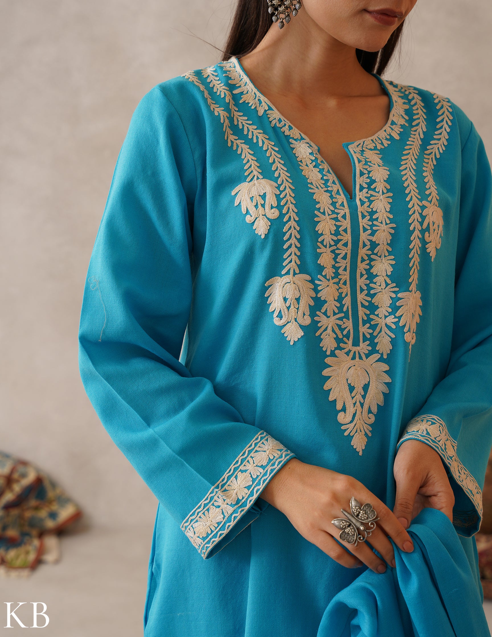 meHER Sky Blue Kashmiri Aari Woollen Co-ord Set - Kashmir Box