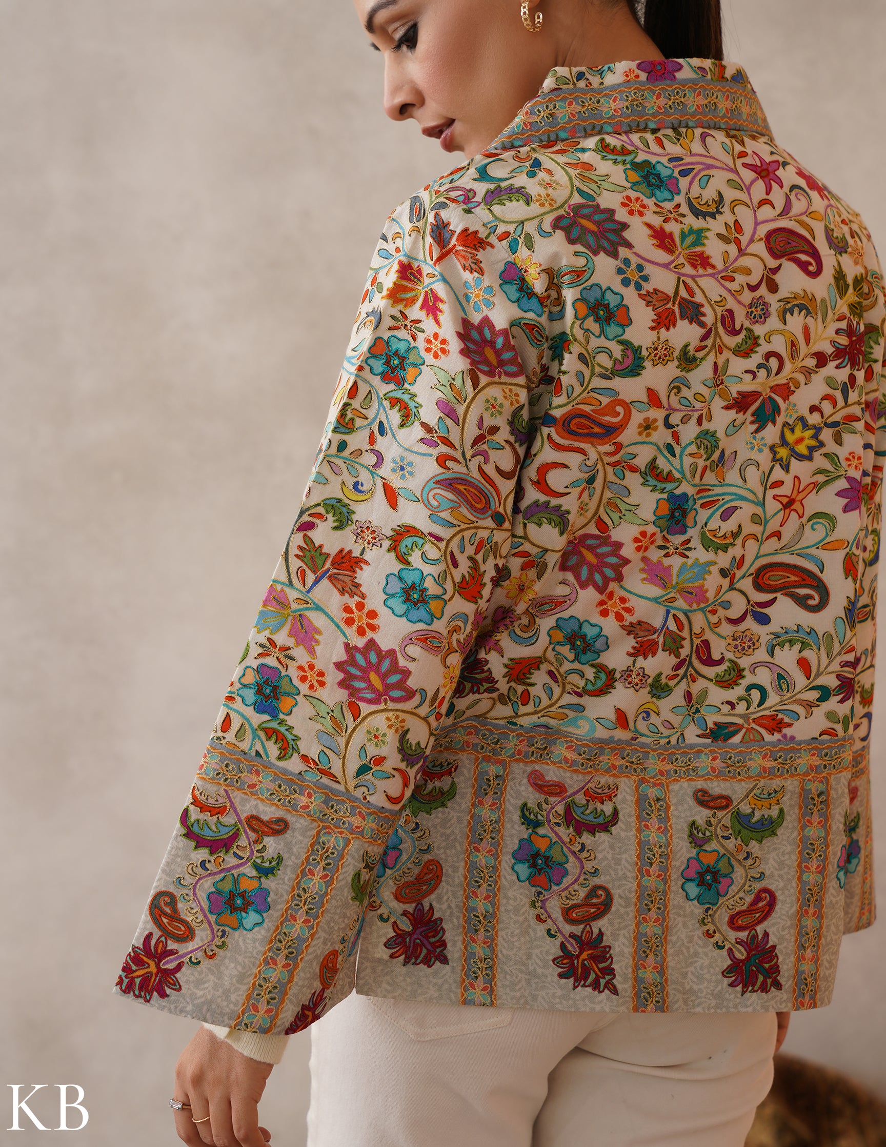 Nayaab Off-White Kalamkari Print Sozni Outlined Fine Wool Blazer - Kashmir Box