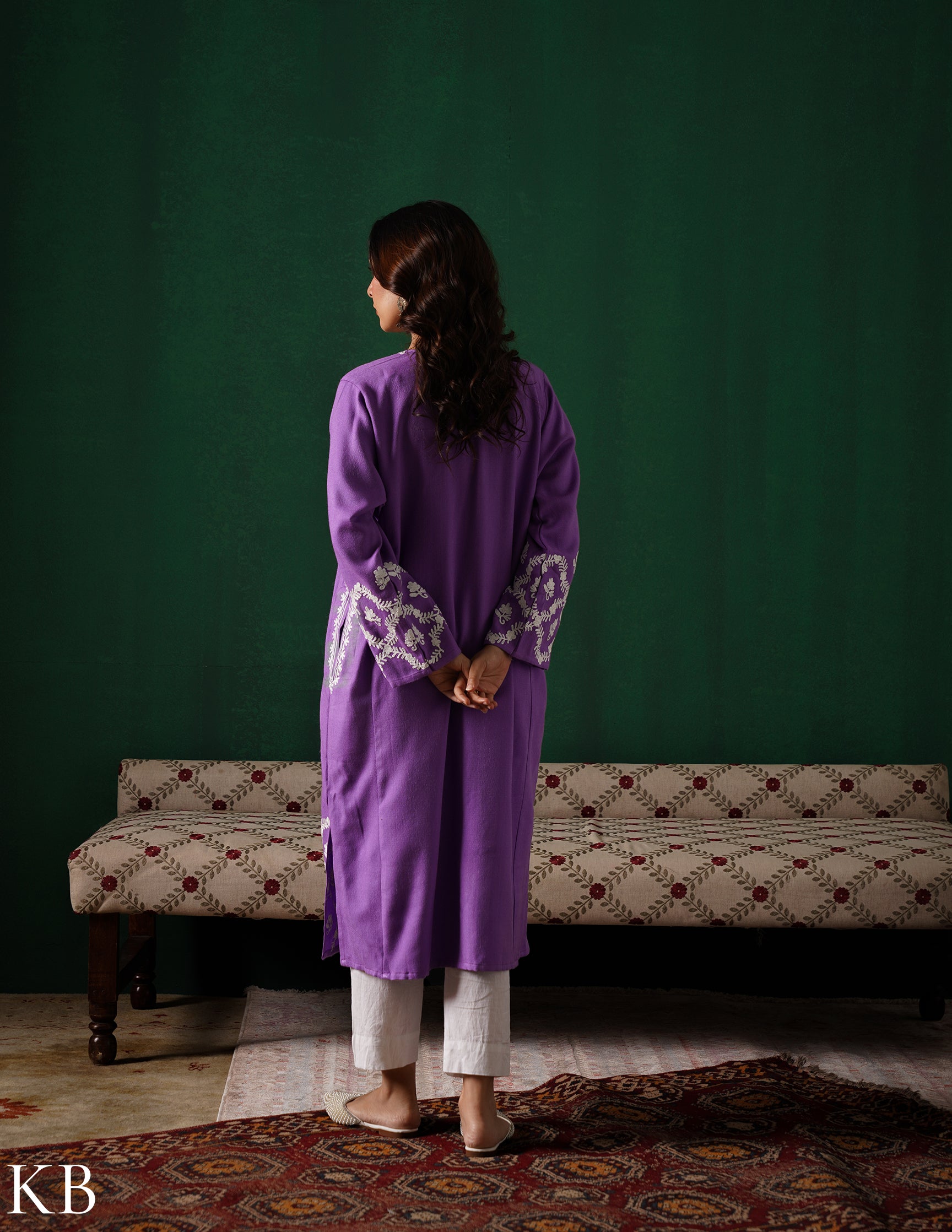 Kashmiri White Aari Embroidered Woollen Phiran – Purple | Timeless Winter Wear - Kashmir Box