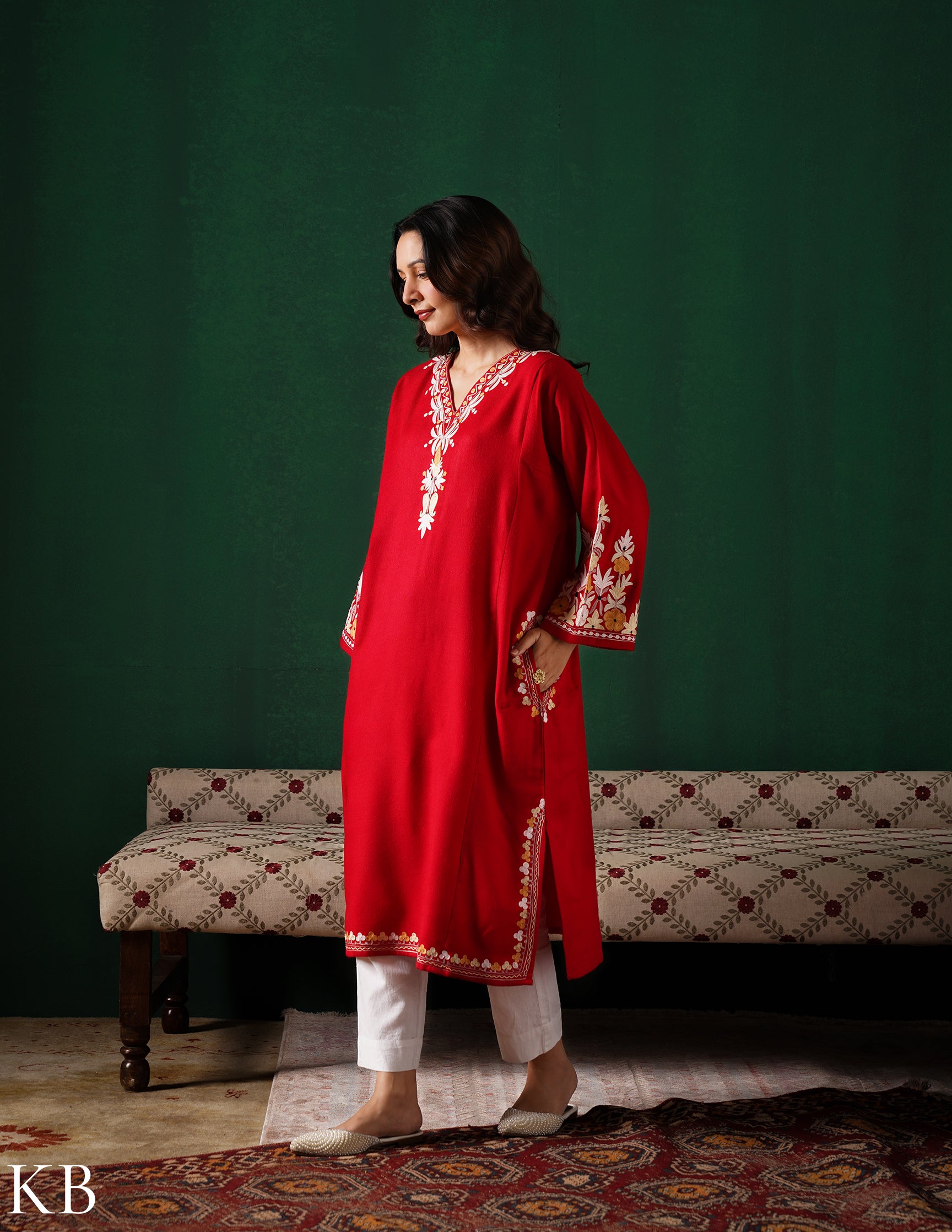 Kashmiri Light Yellow & White Aari Embroidered Woollen Phiran – Red | Timeless Winter Wear - Kashmir Box