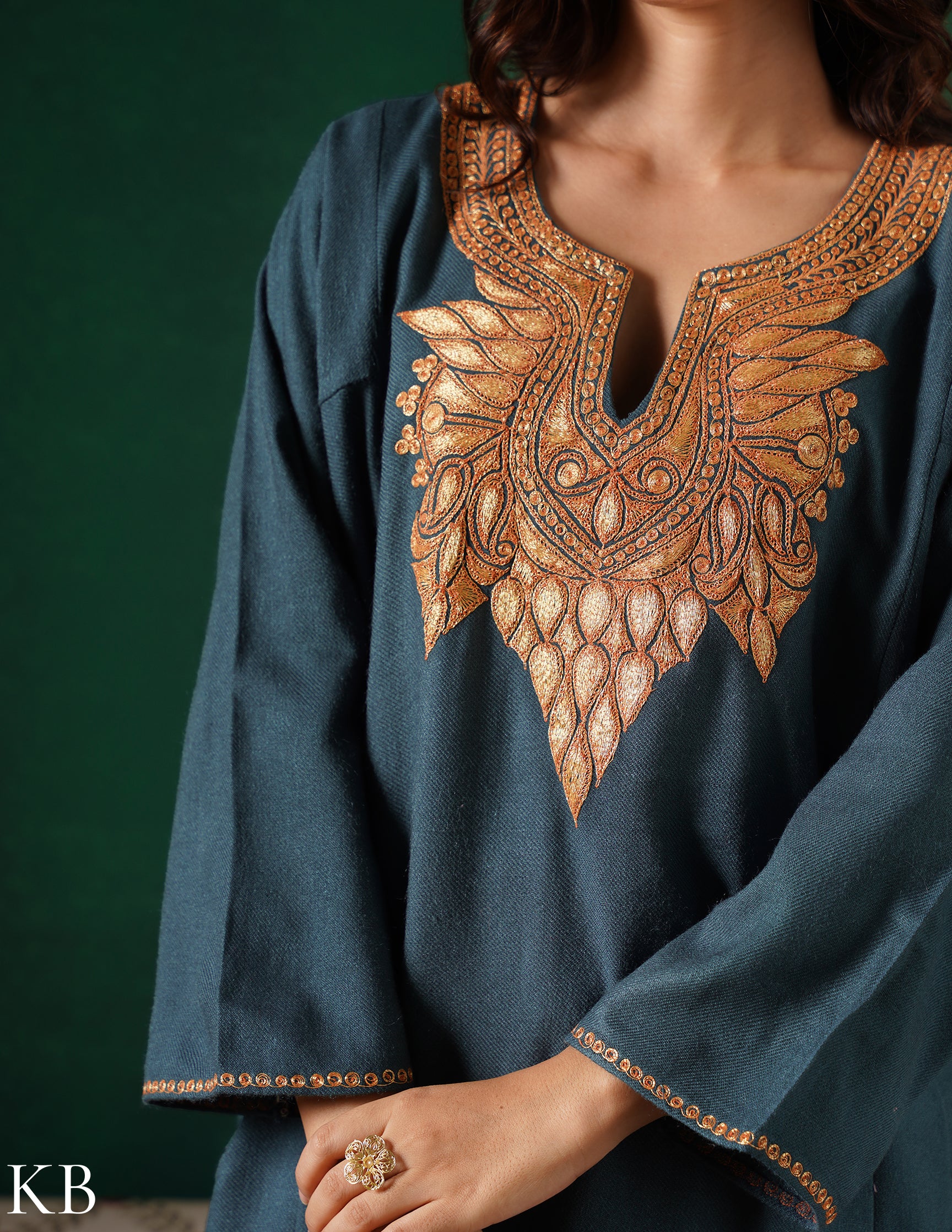 Kashmiri Golden Boti Tilla Embroidered Woollen Phiran – Grey | Handcrafted Heritage - Kashmir Box