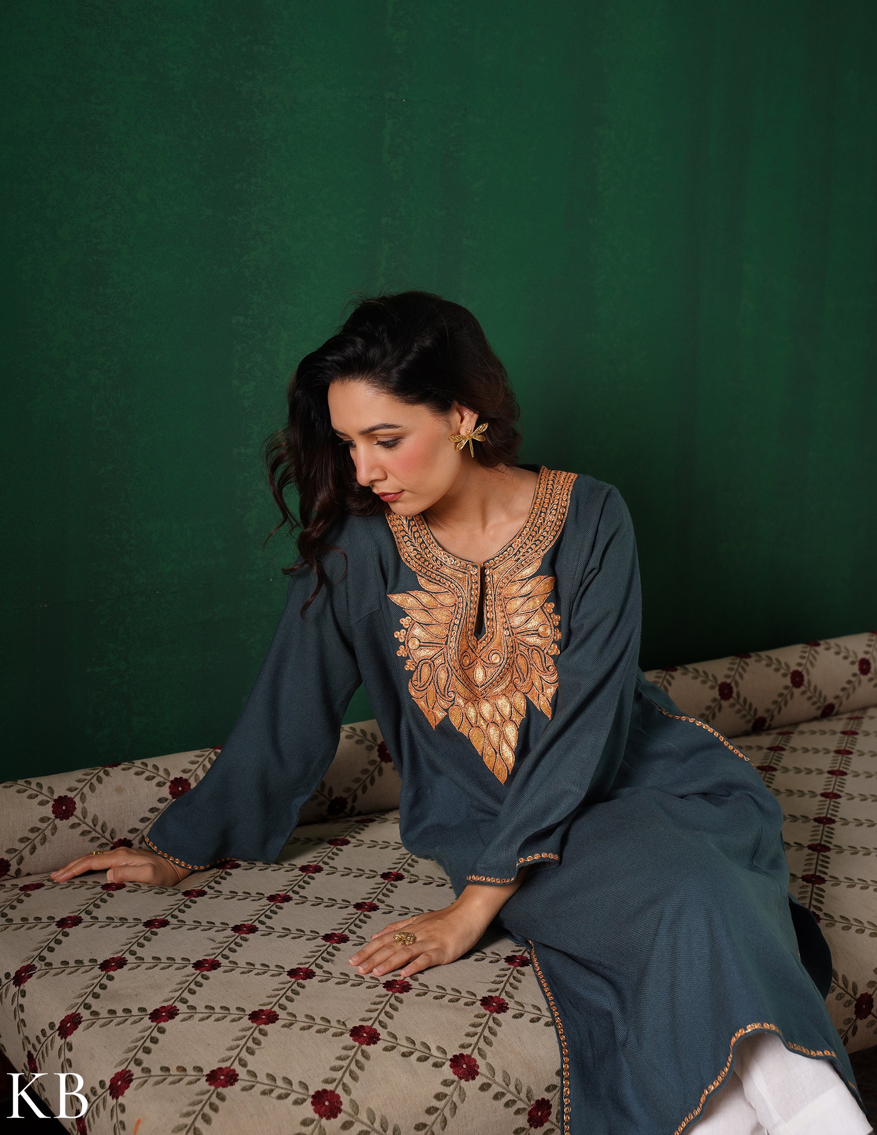 Kashmiri Golden Boti Tilla Embroidered Woollen Phiran – Grey | Handcrafted Heritage - Kashmir Box