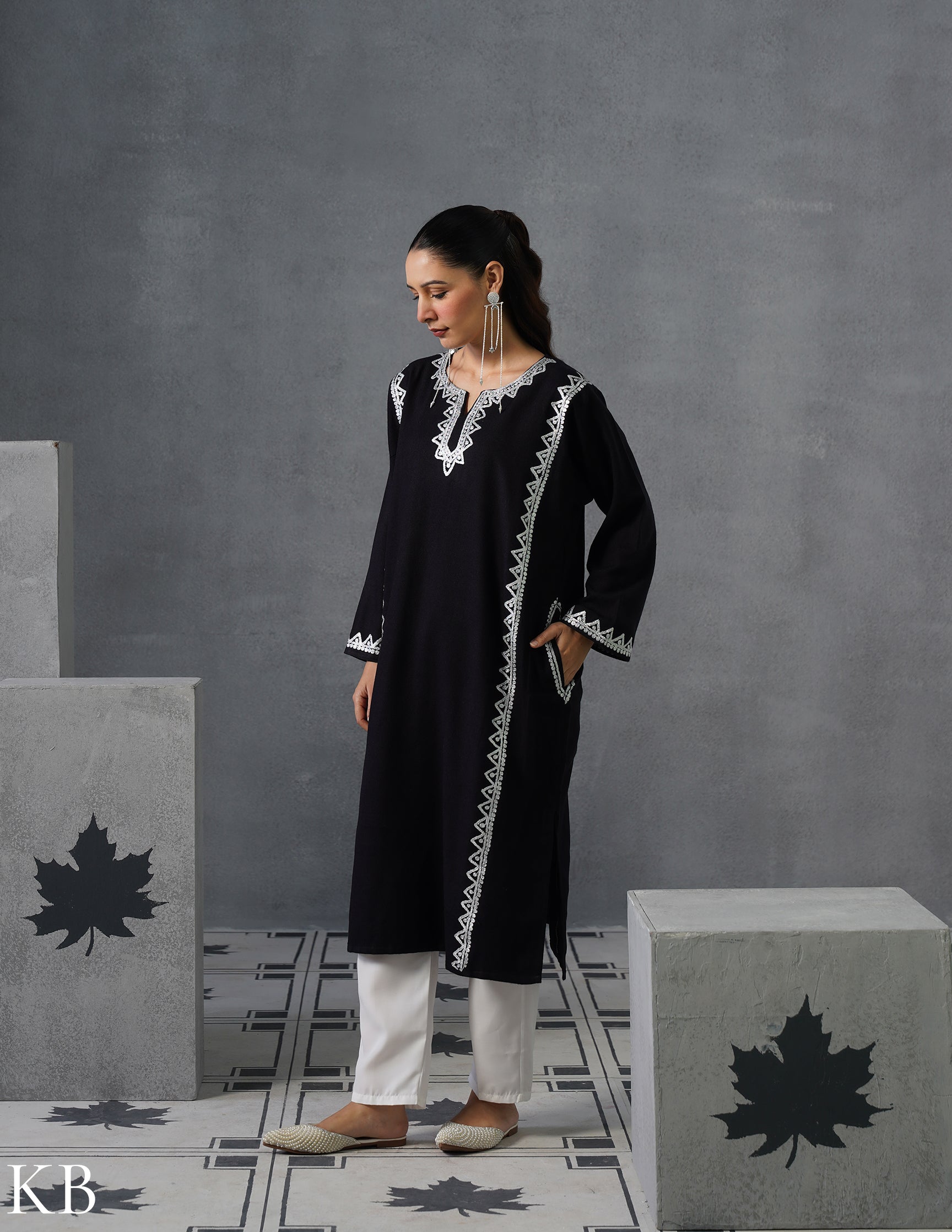 Kashmiri Silver Zari Embroidered Woollen Phiran – Black | Timeless Winter Wear - Kashmir Box