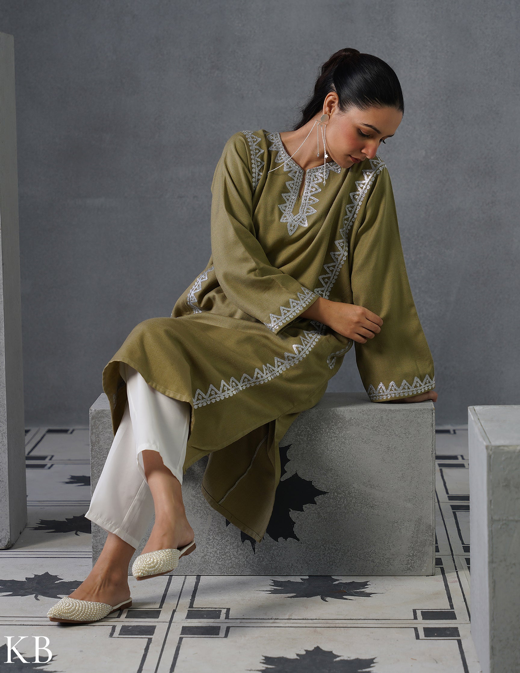 Kashmiri Silver Zari Embroidered Woollen Phiran – Fawn | Timeless Winter Wear - Kashmir Box