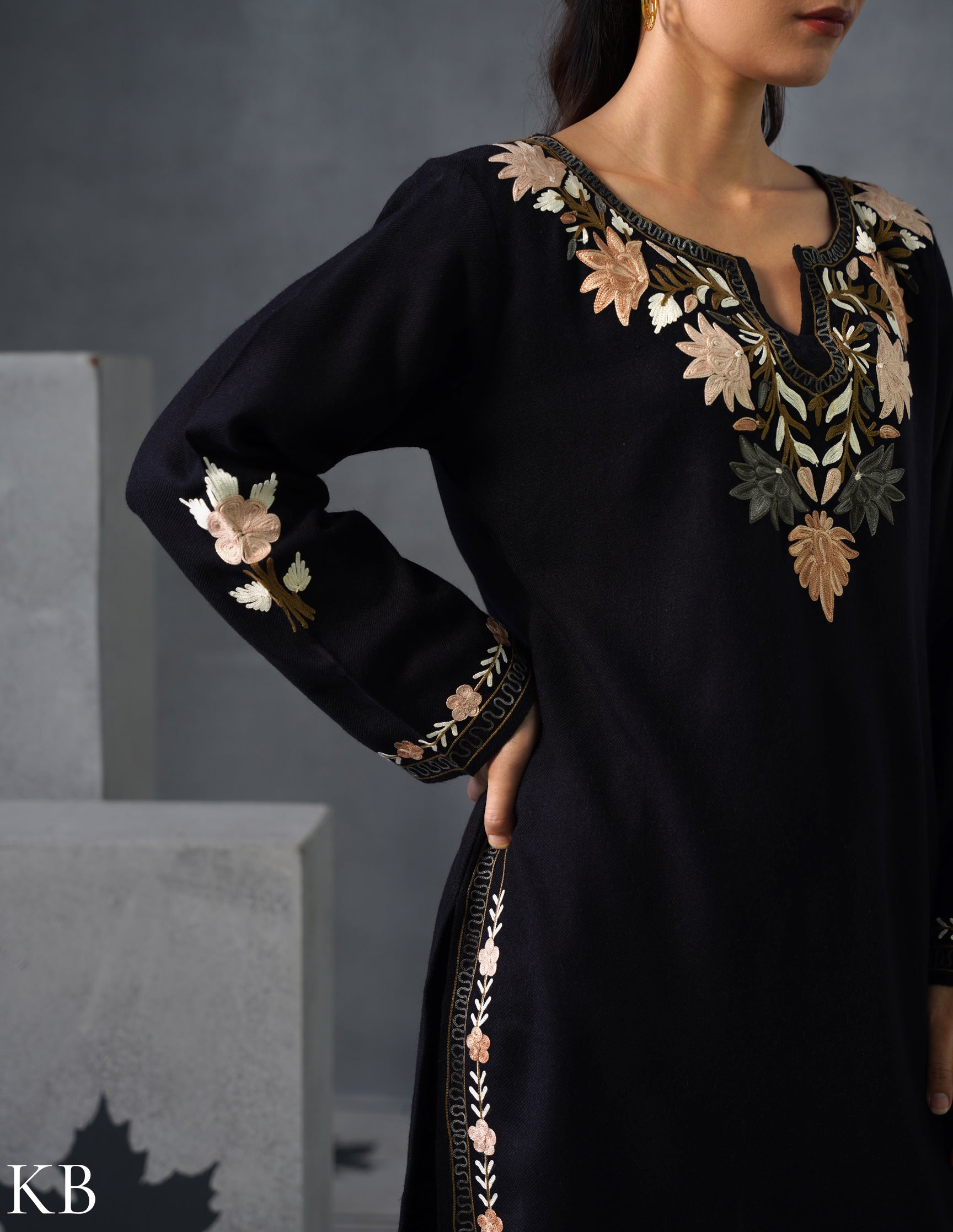 Kashmiri Aari Embroidered Woollen Coordset – Black - Kashmir Box