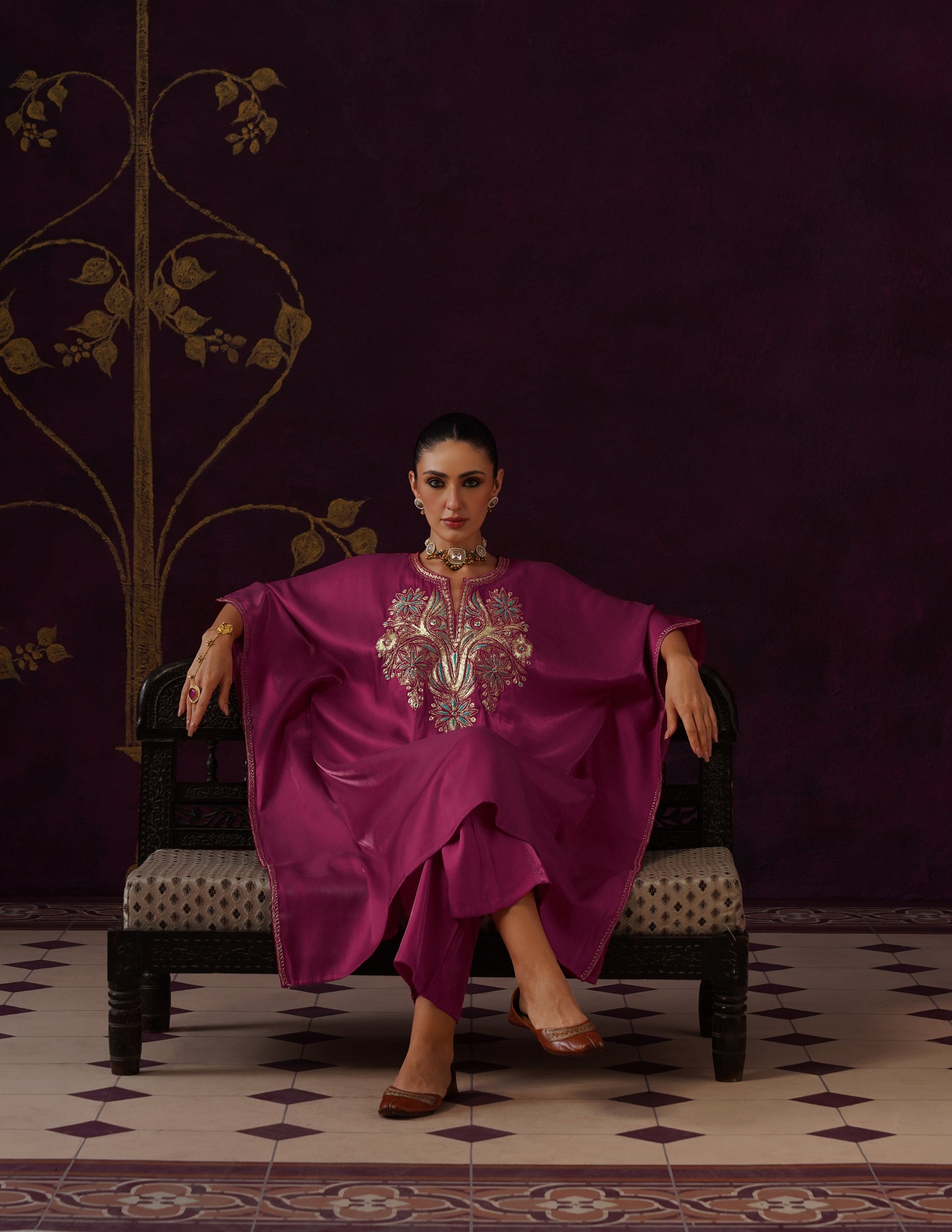 Kashmiri Tilla & Thread Embroidered Silk Kaftan Set – Magenta Pink