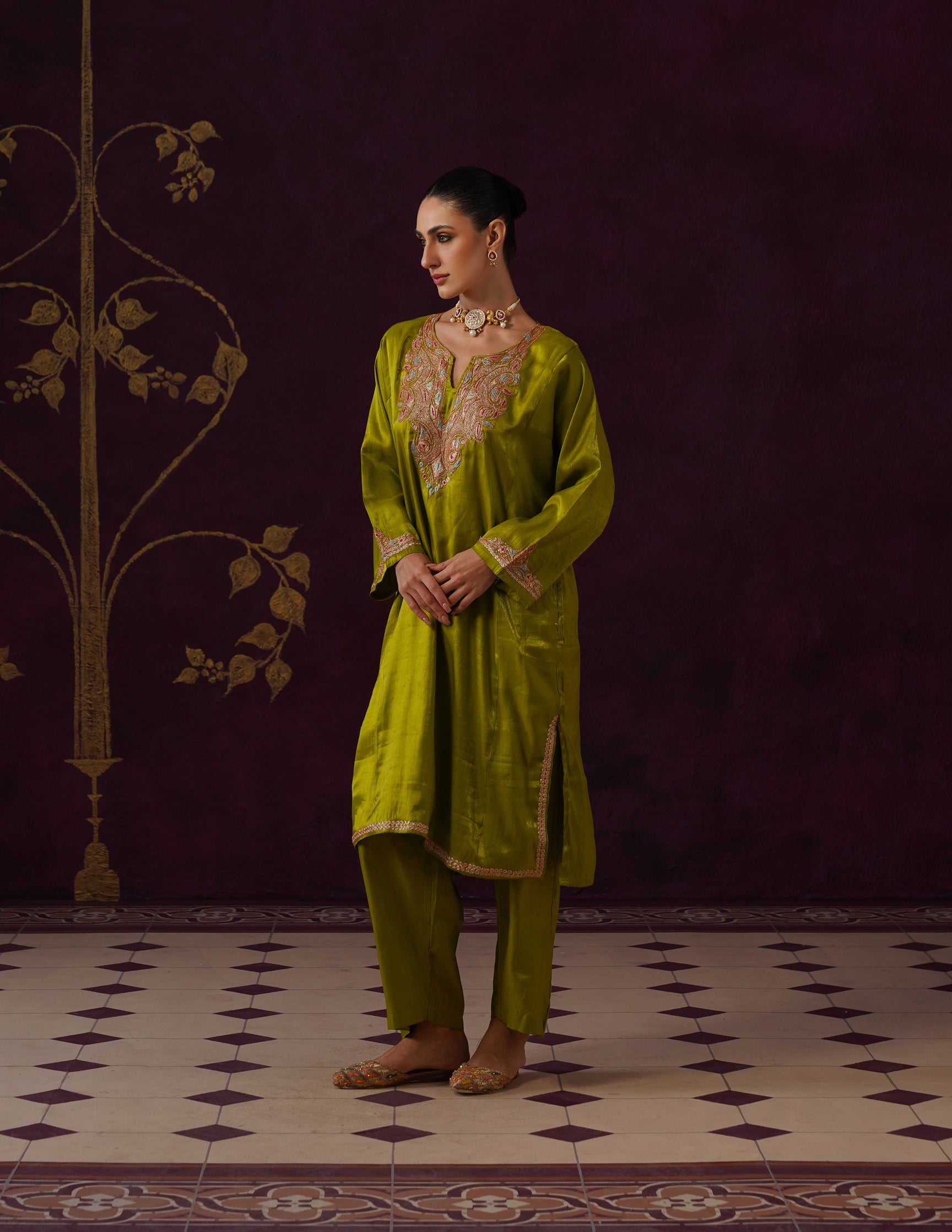 Kashmiri Tilla & Thread Embroidered Silk Phiran Set β Mustard Green