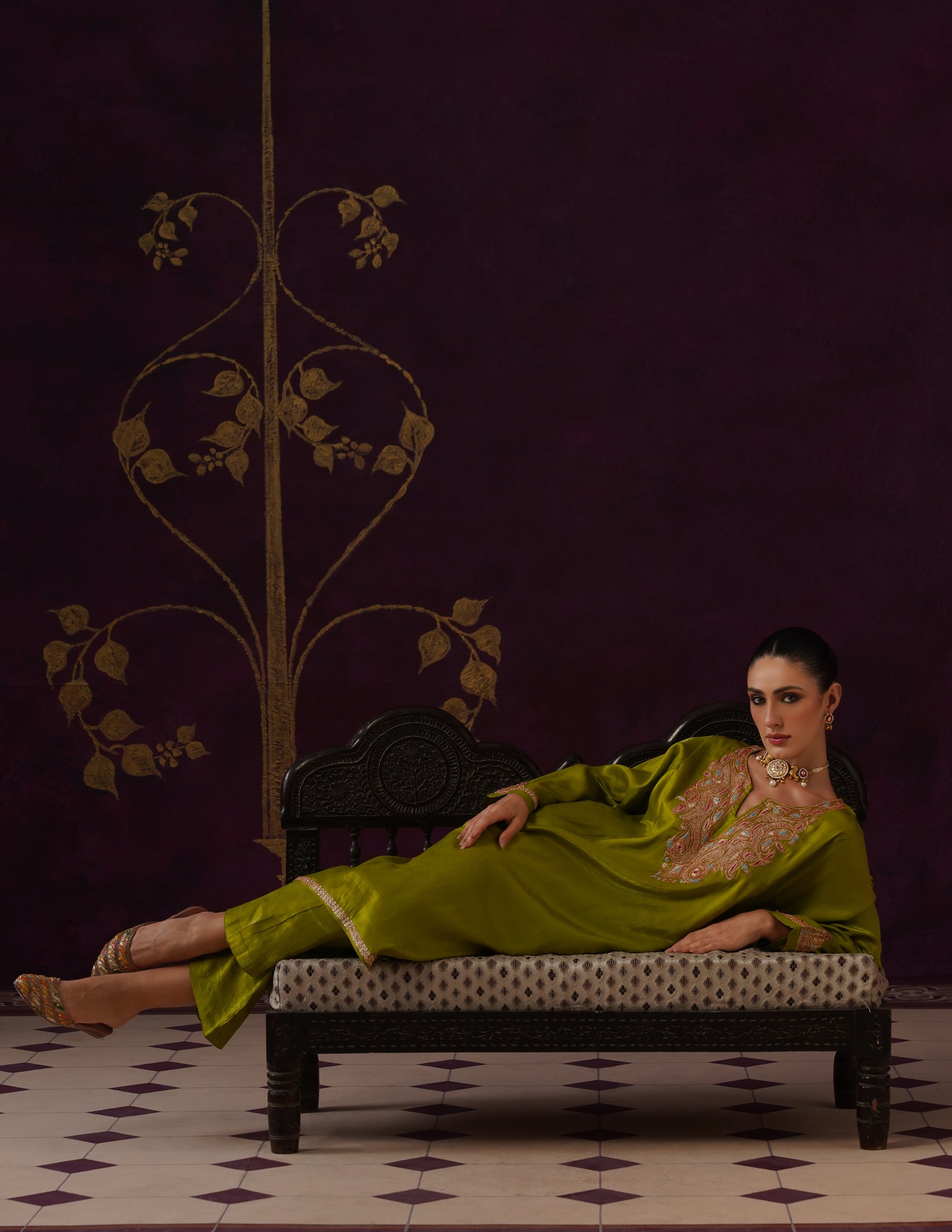 Kashmiri Tilla & Thread Embroidered Silk Phiran Set β Mustard Green