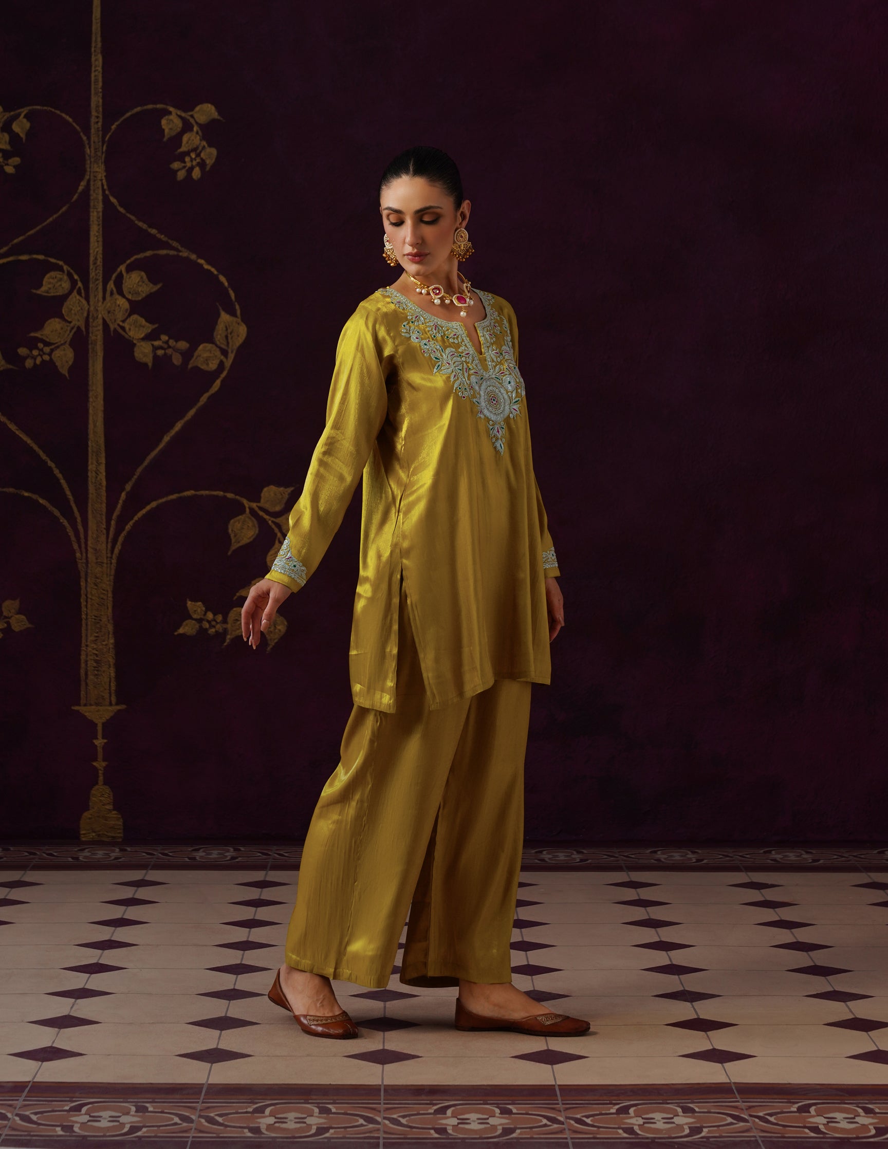 Kashmiri Tilla & Thread Embroidered Silk Co-ord Set β Mustard Yellow