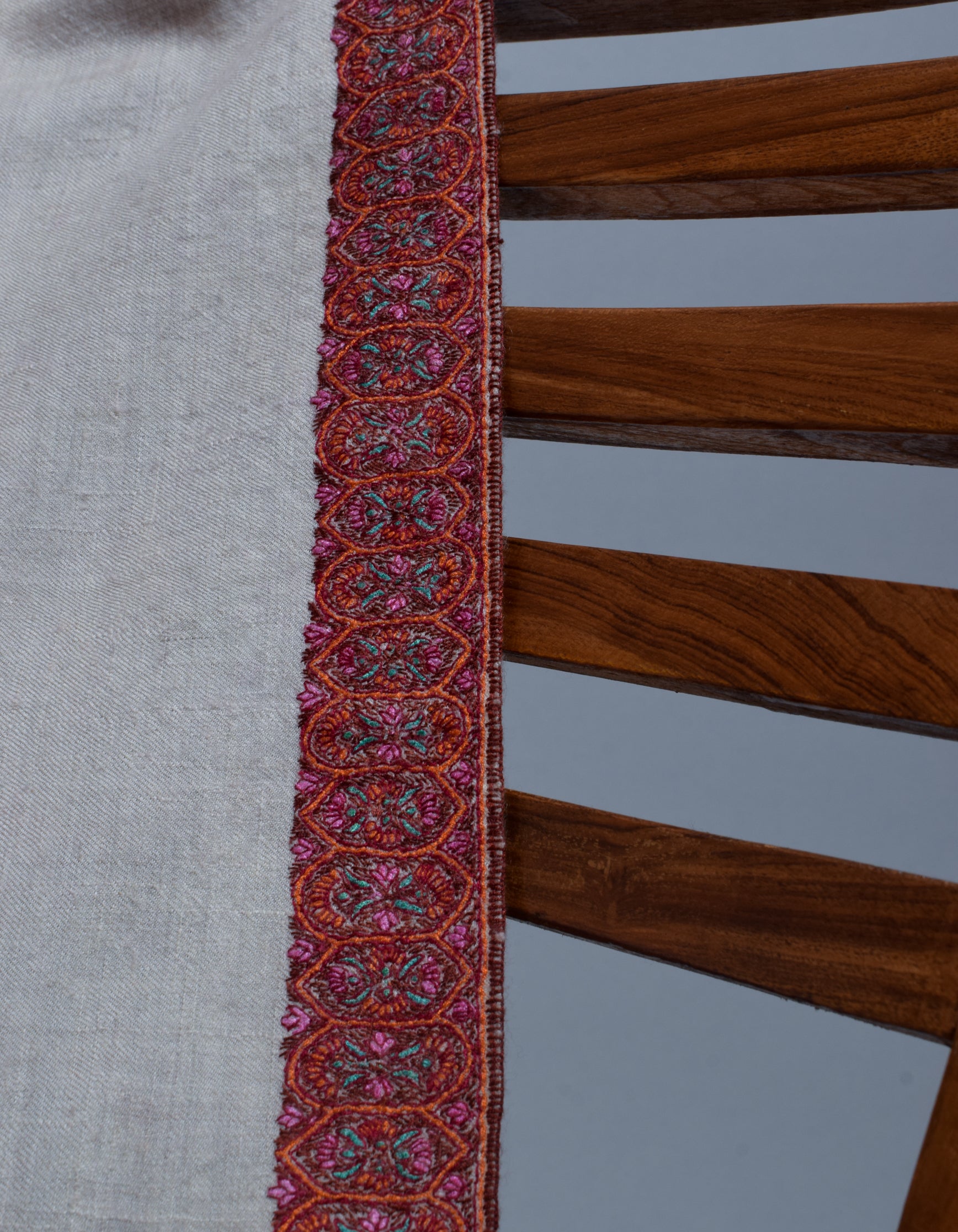 Natural Light Beige Handwoven Sozni Border Embroidered Cashmere Pashmina Shawl - Kashmir Box
