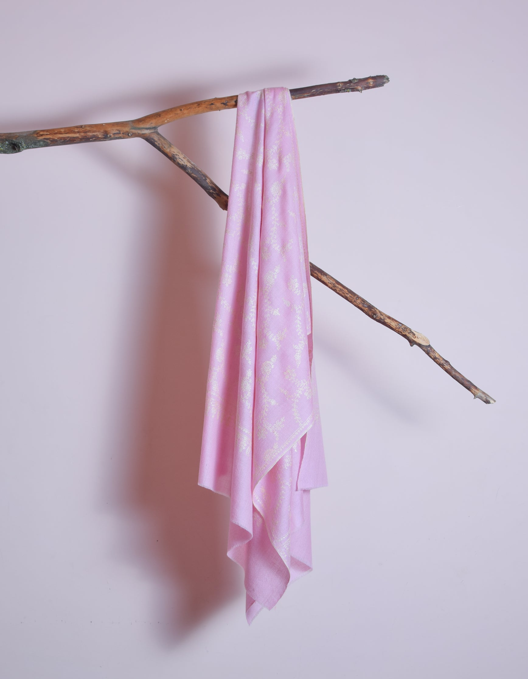 Soft pink Handwoven Jaali Embroidered Cashmere Pashmina Stole - Kashmir Box