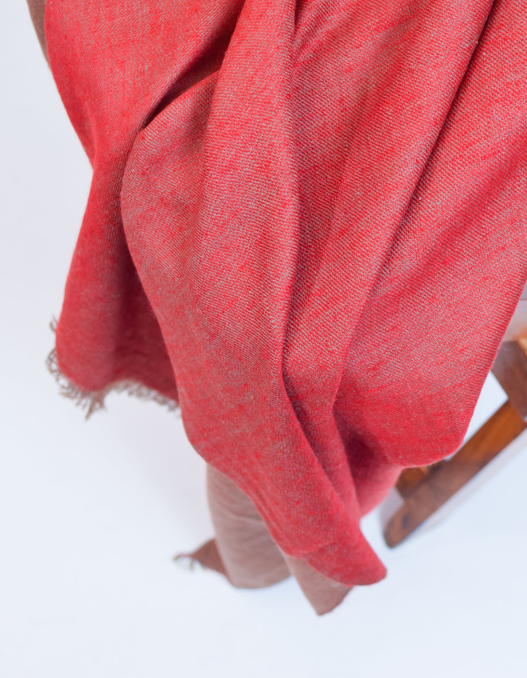 Brownish Red Handwoven Reversible Cashmere Pashmina Shawl - Kashmir Box
